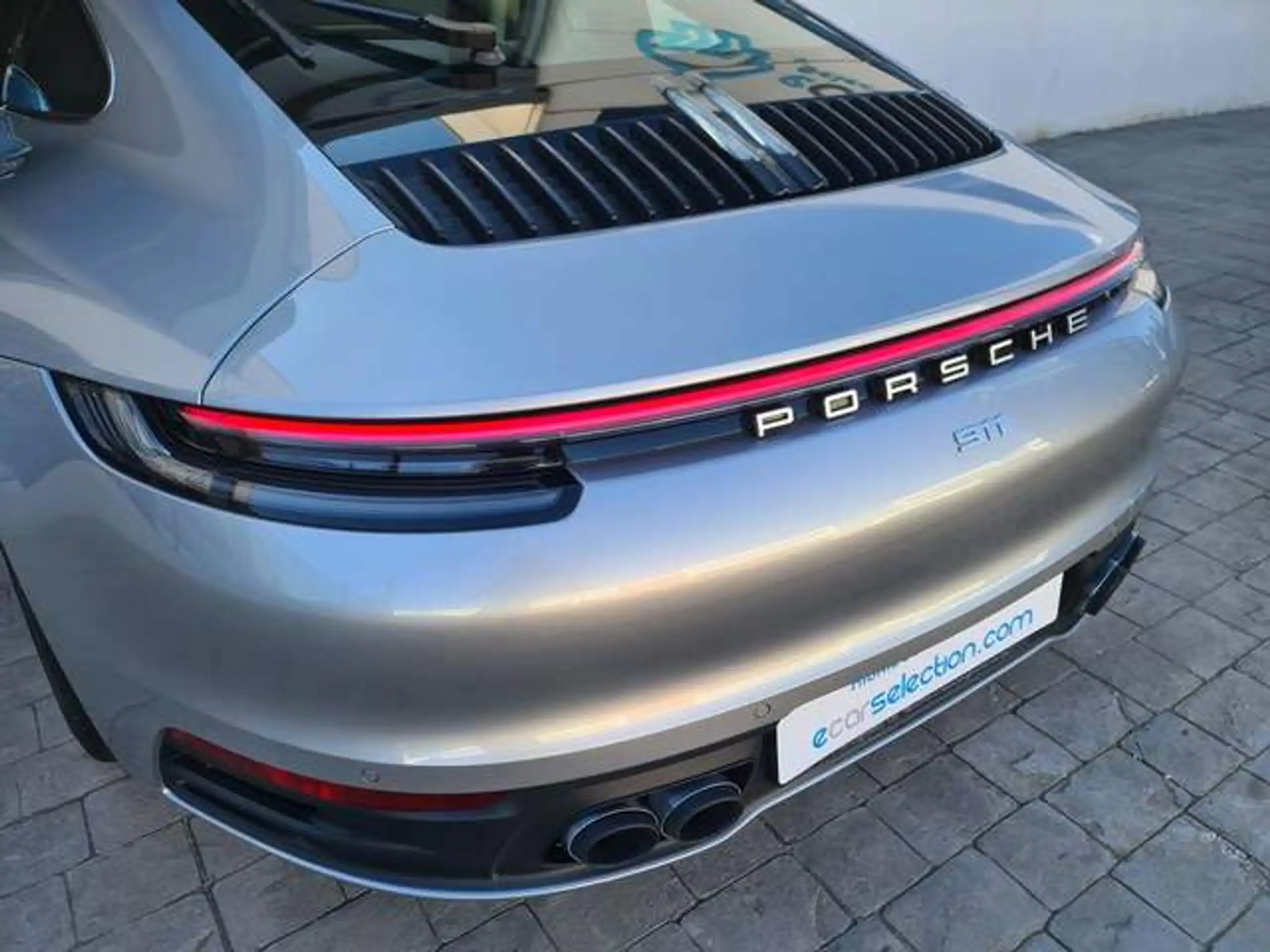 Porsche - 992