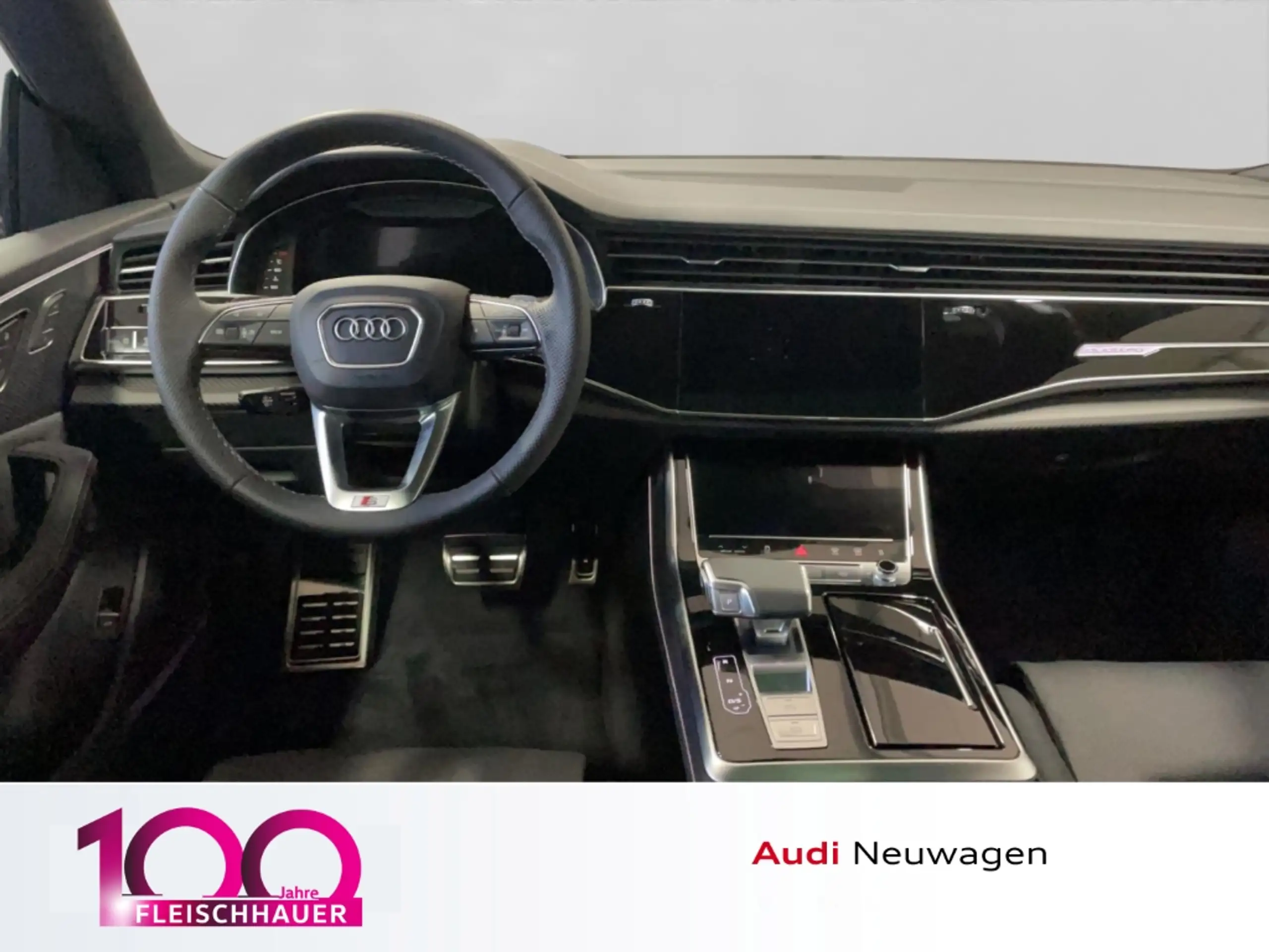 Audi - Q8