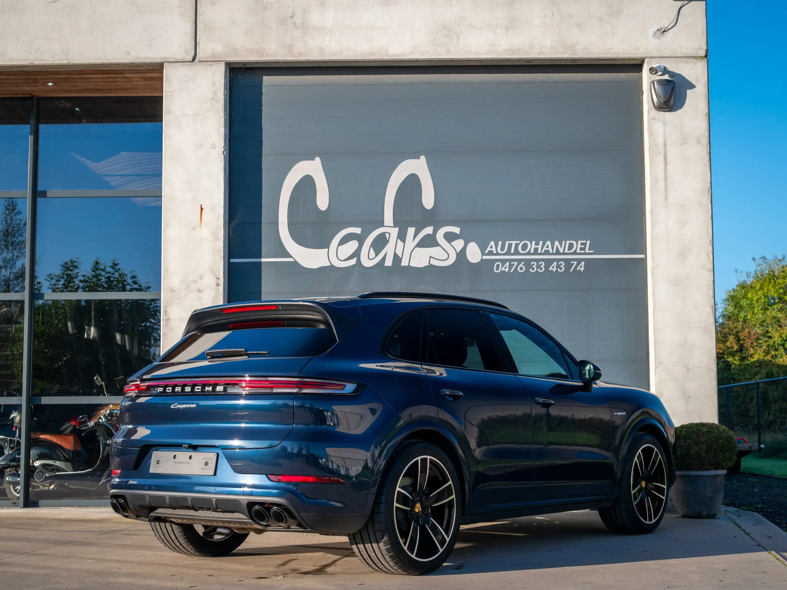 Porsche - Cayenne