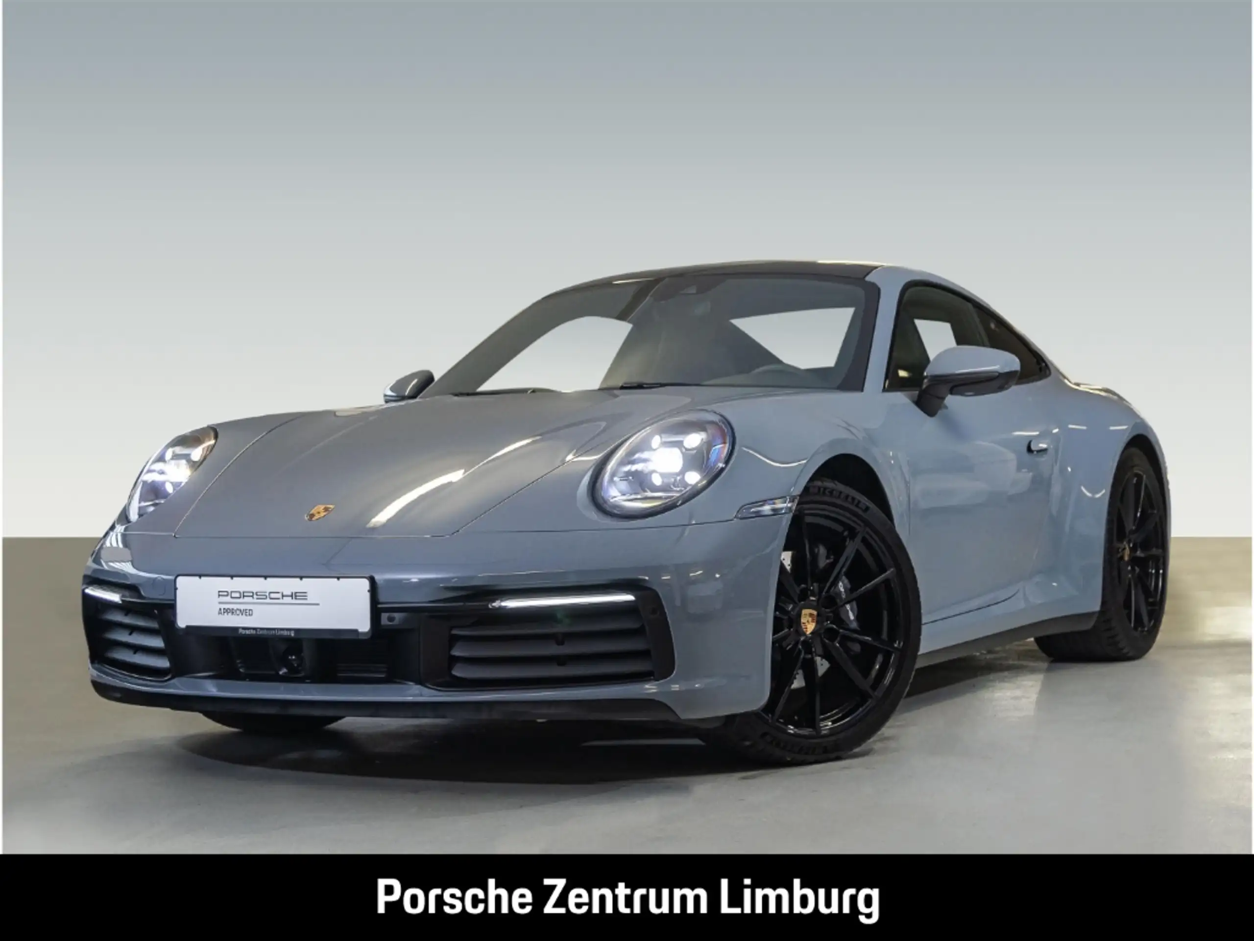 Porsche 992 2024