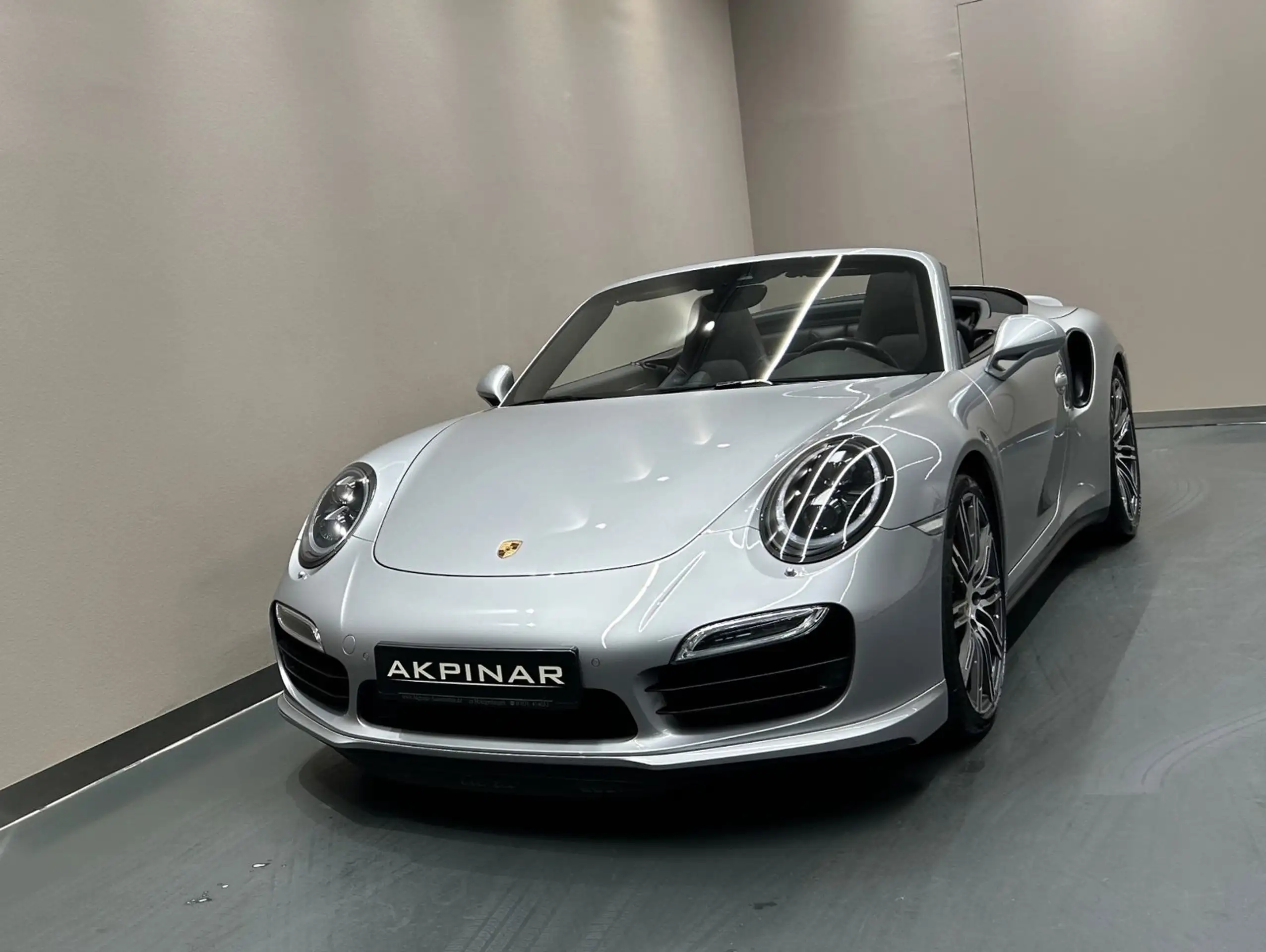 Porsche - 991