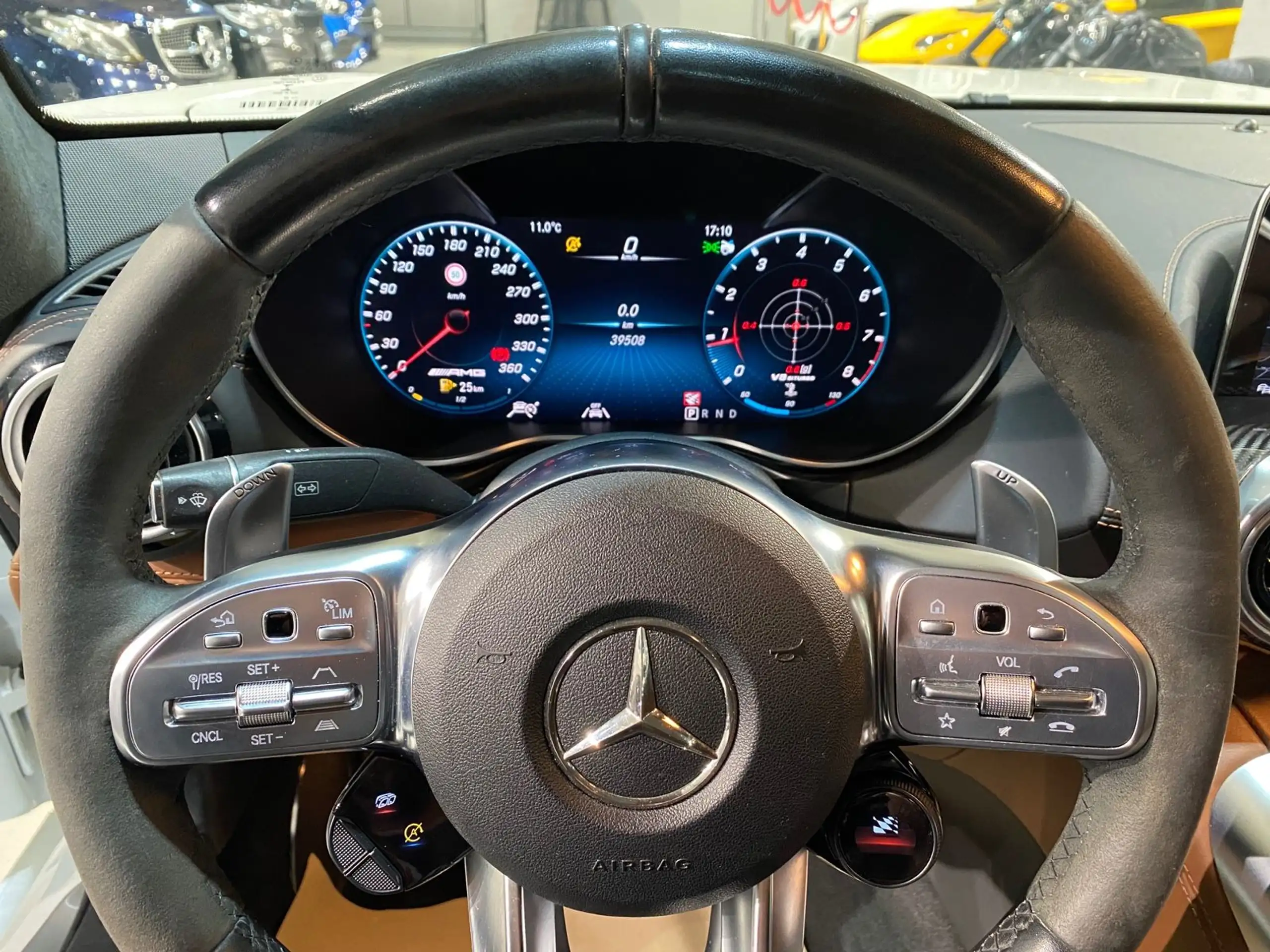 Mercedes-Benz - AMG GT