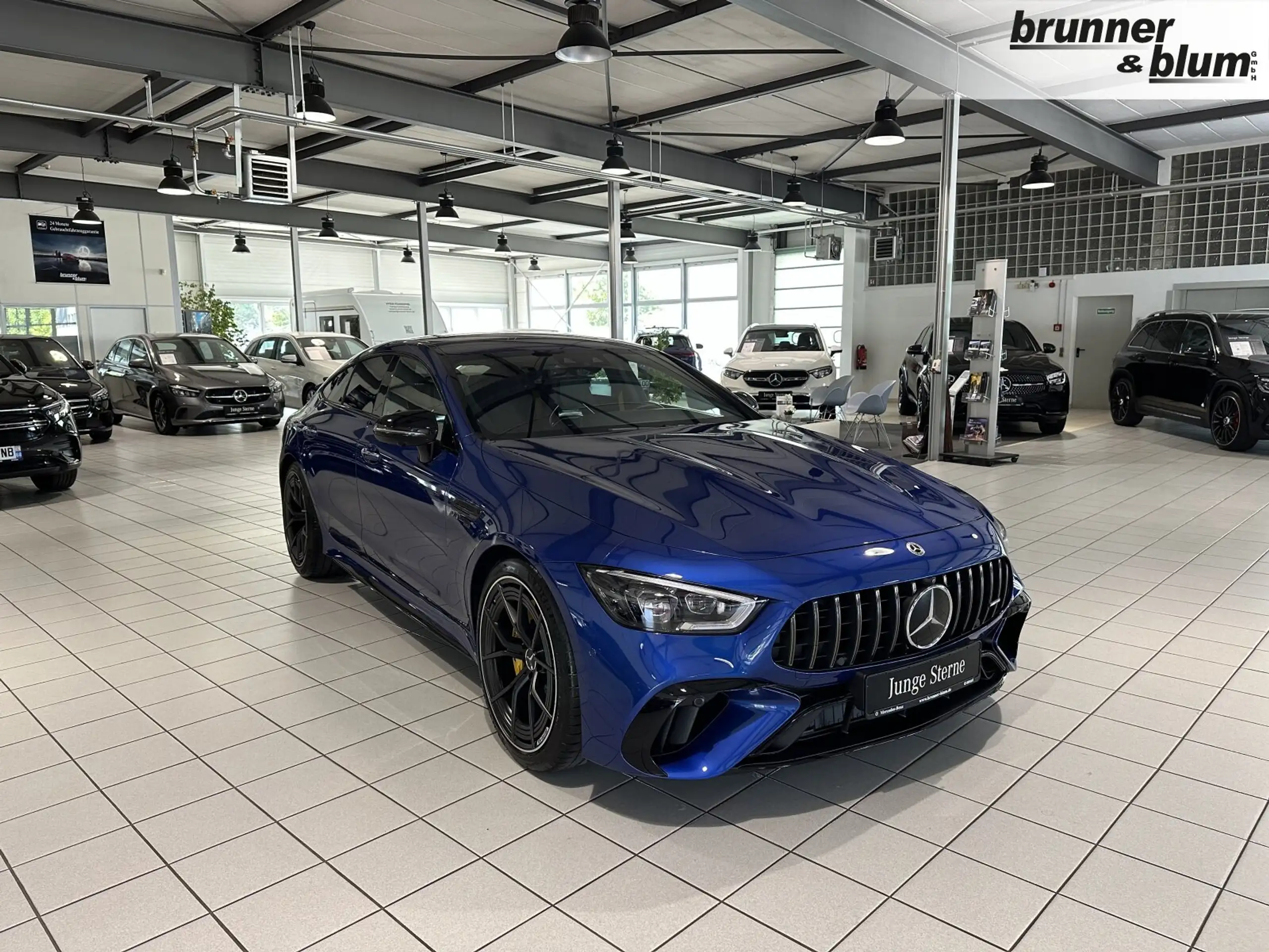 Mercedes-Benz - AMG GT