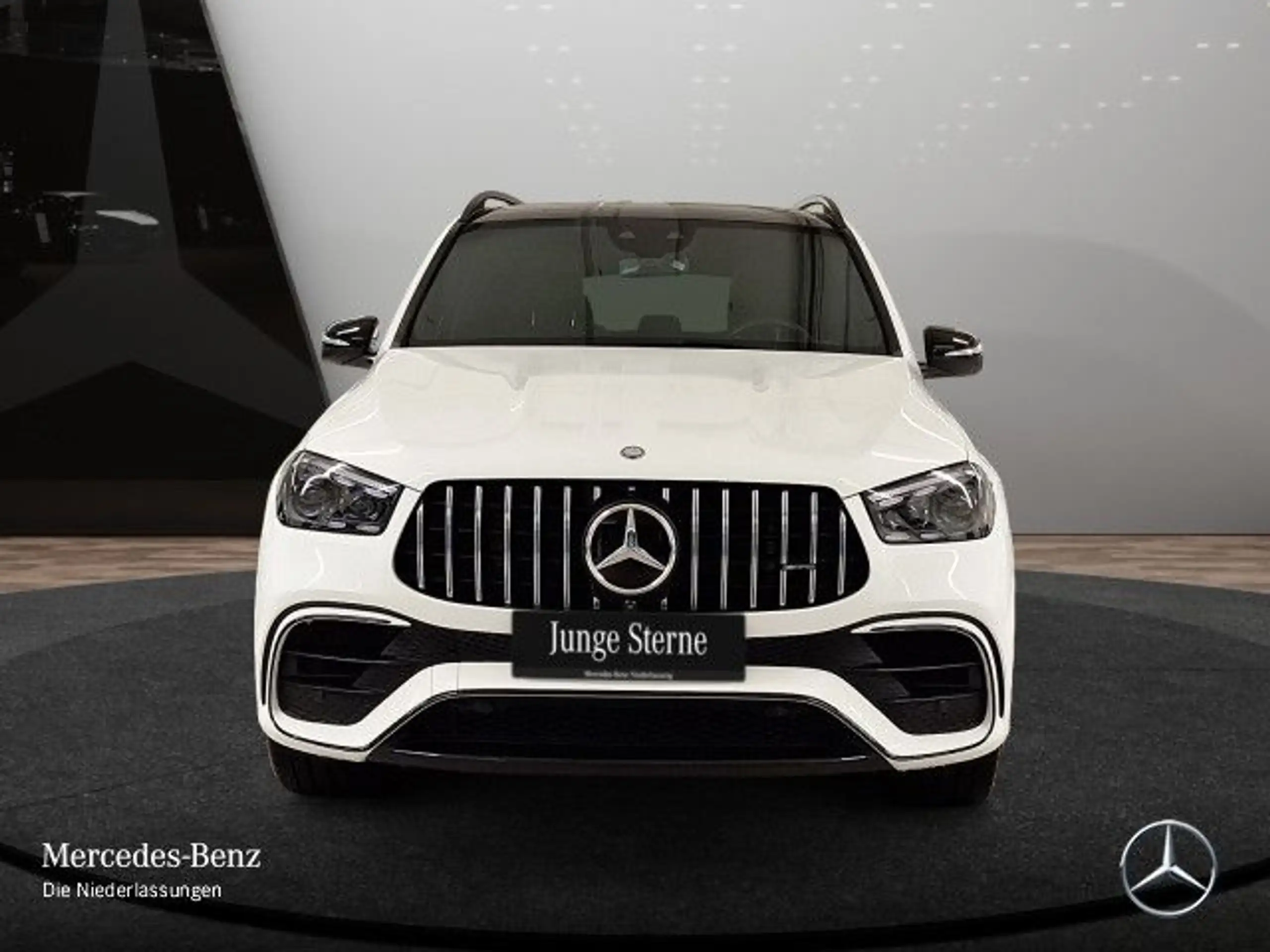 Mercedes-Benz - GLE 63 AMG