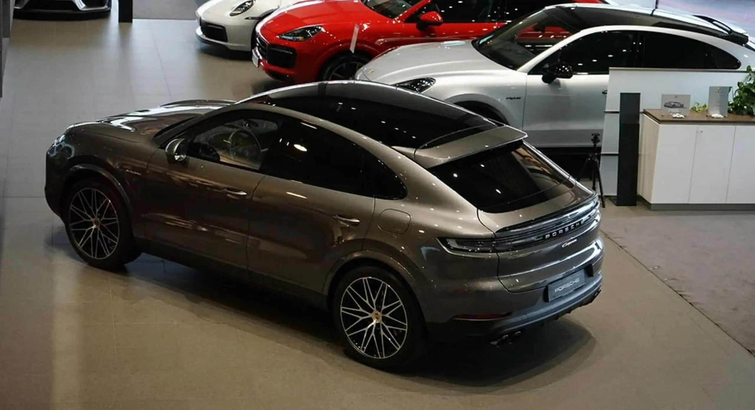 Porsche - Cayenne