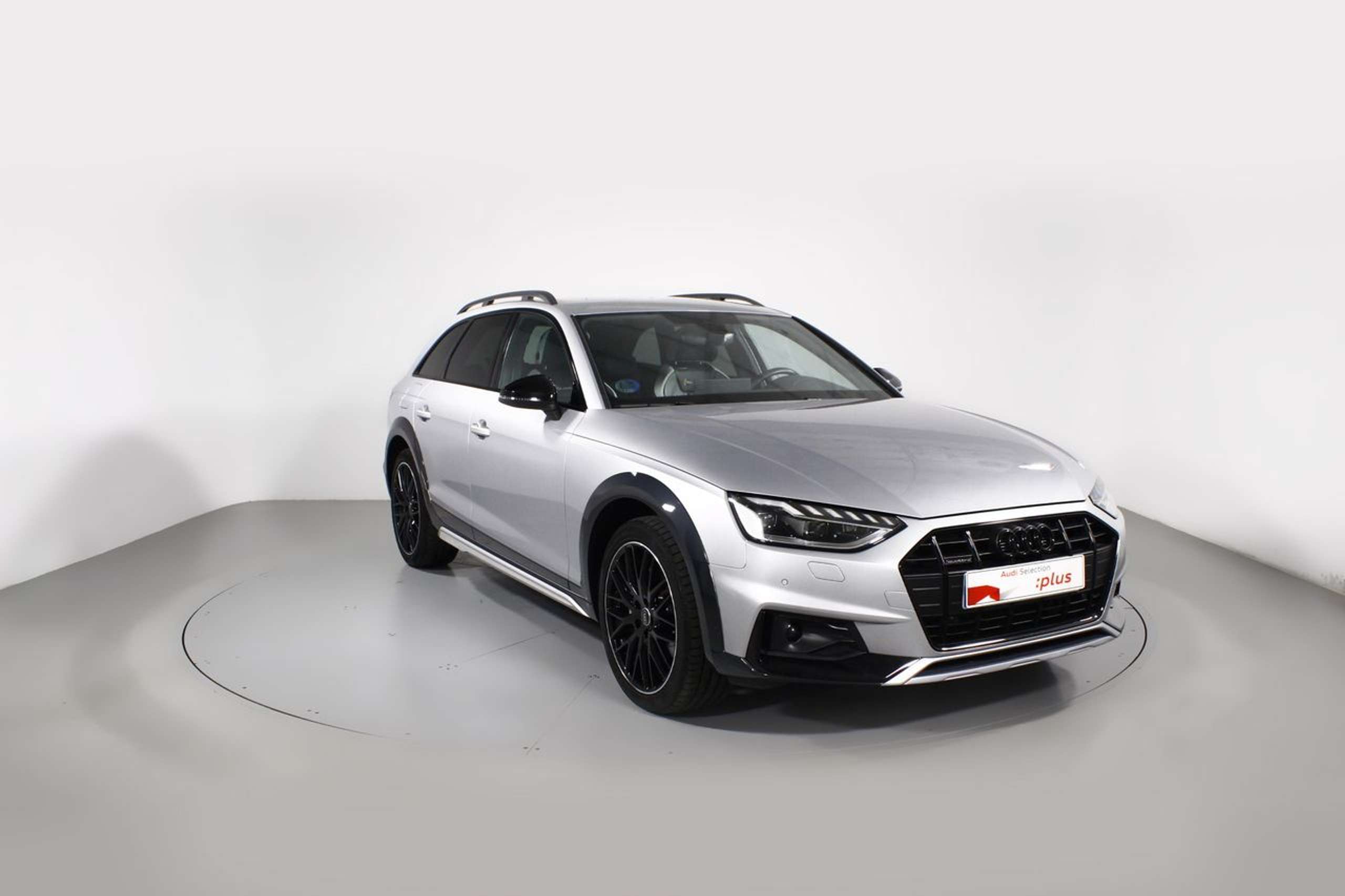 Audi A4 allroad 2023