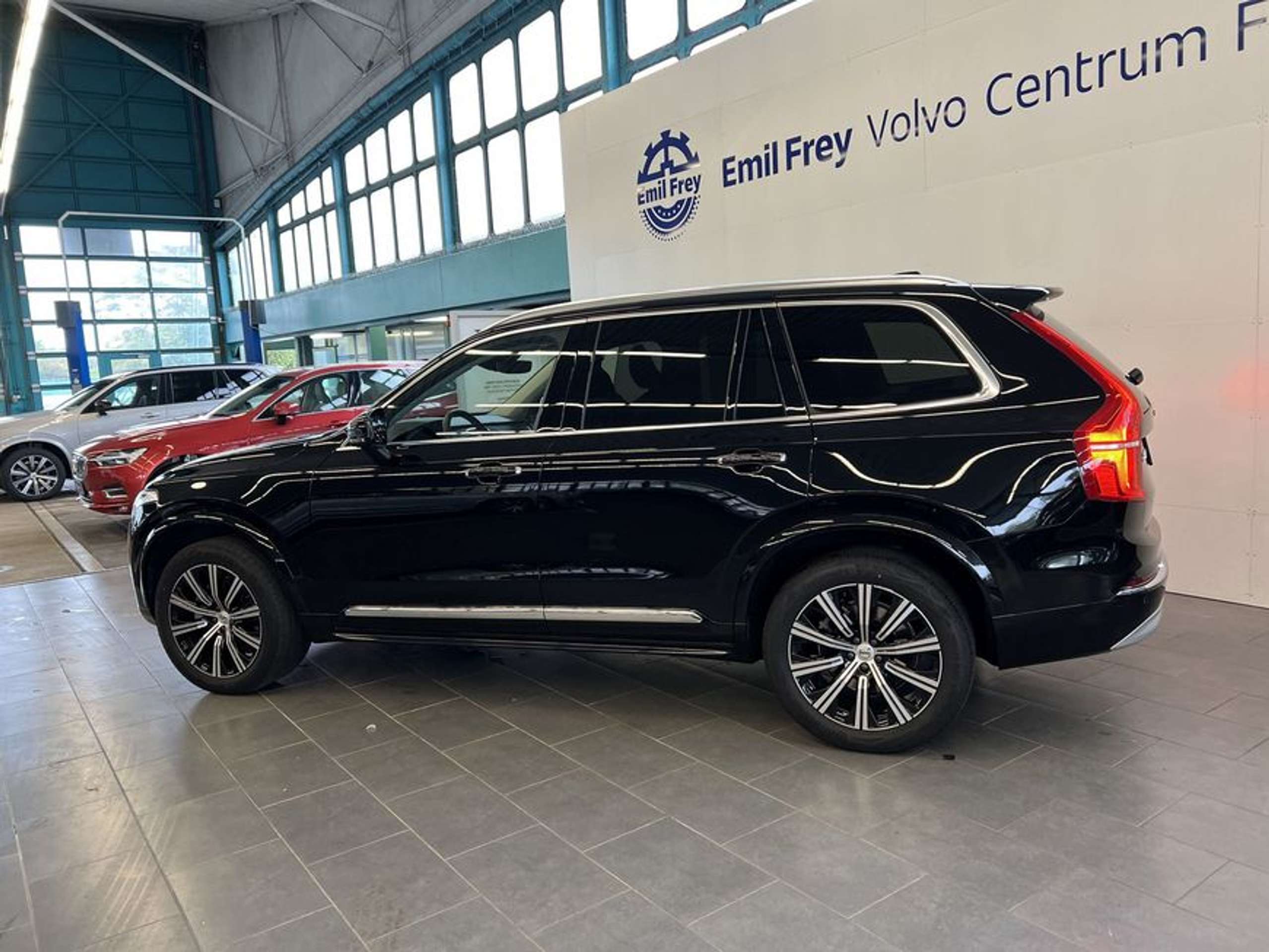 Volvo - XC90