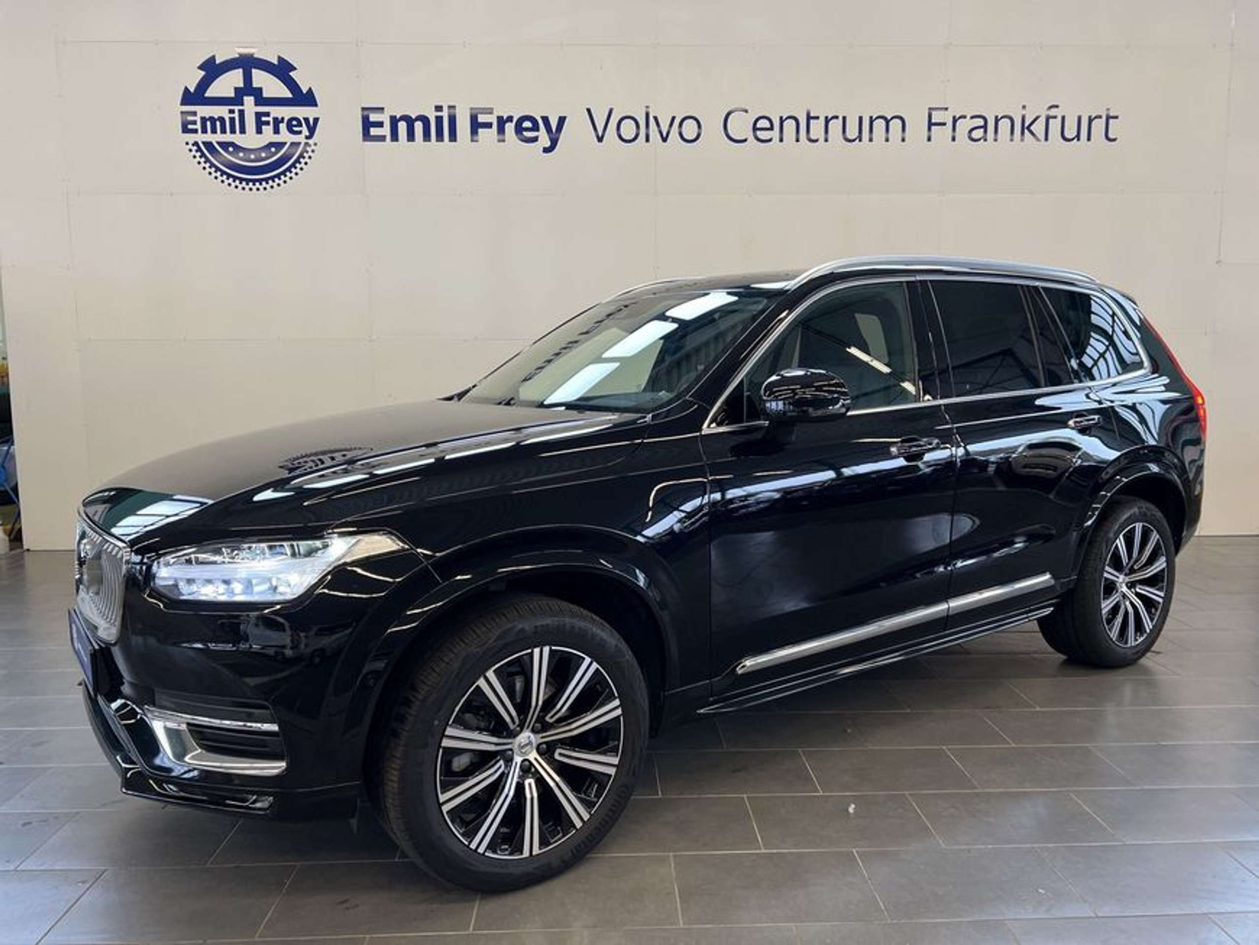 Volvo - XC90