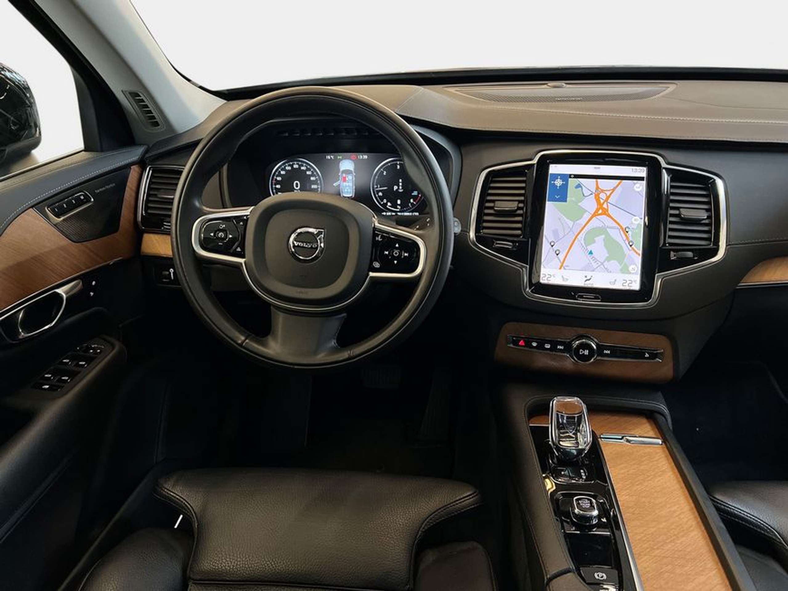 Volvo - XC90