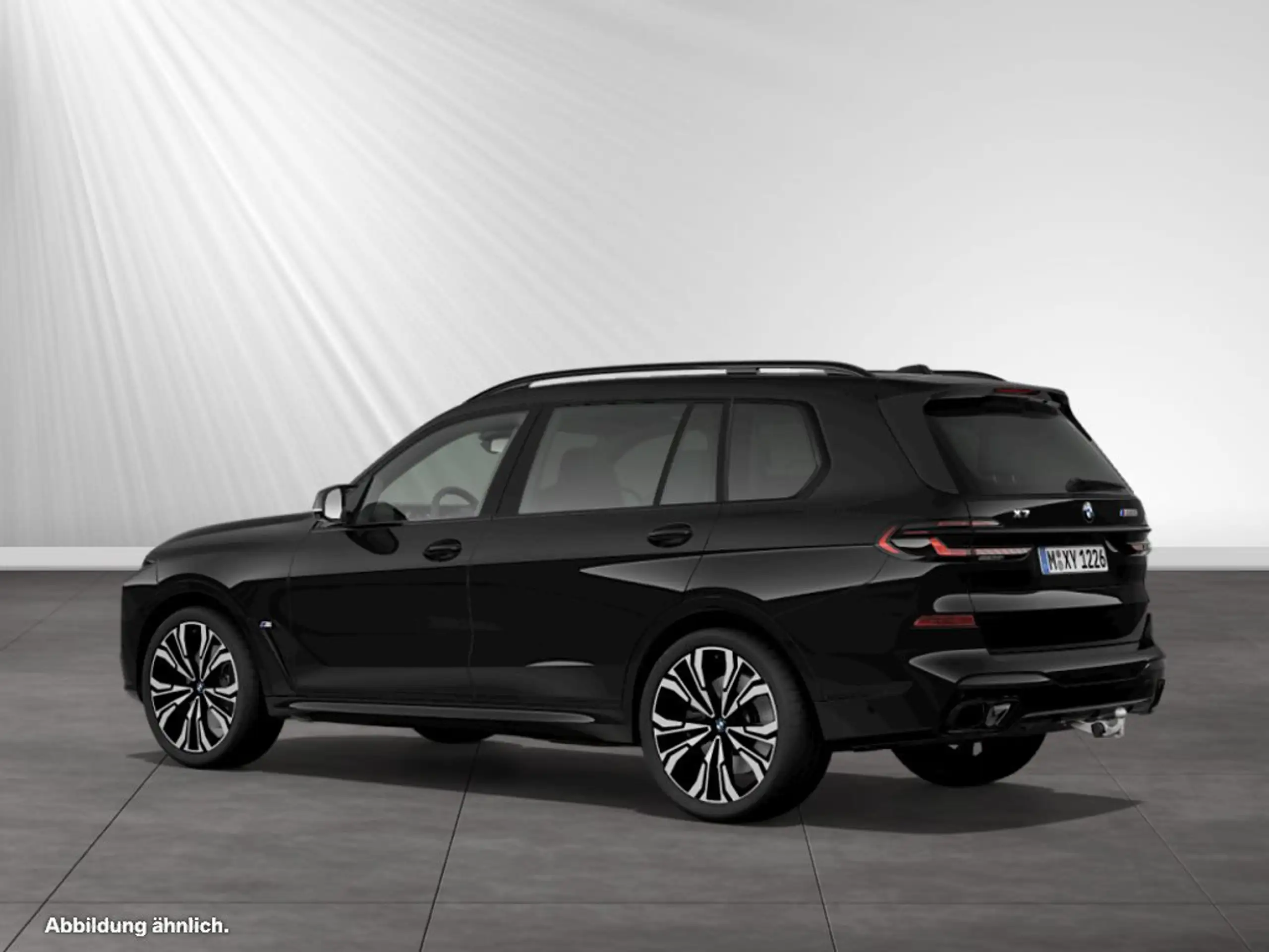 BMW - X7 M