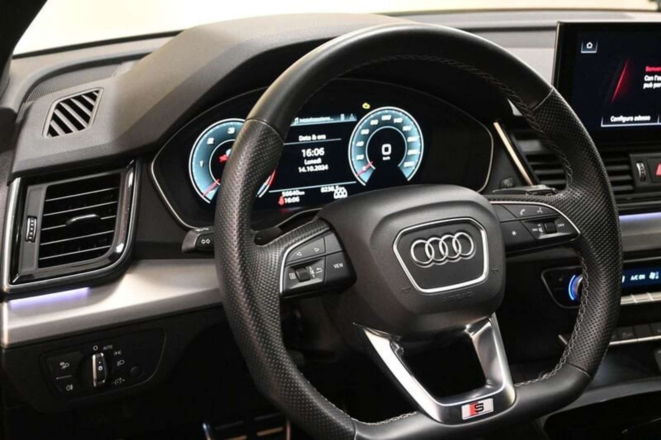 Audi - Q5