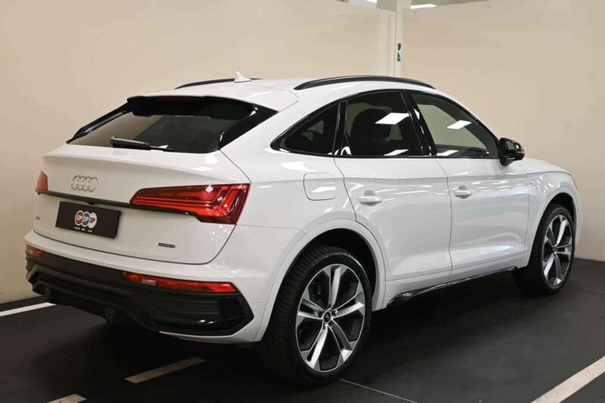 Audi - Q5