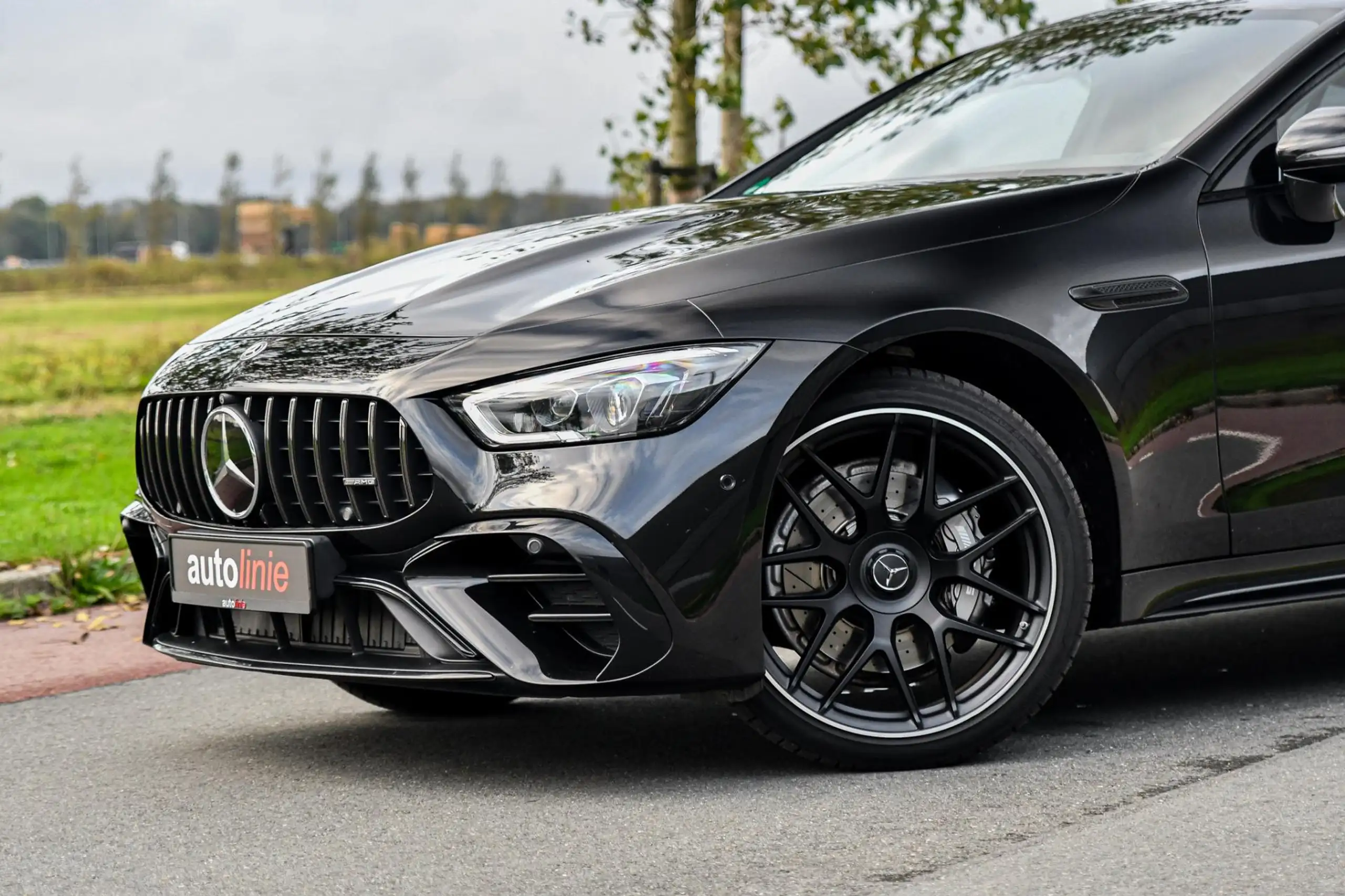 Mercedes-Benz - AMG GT