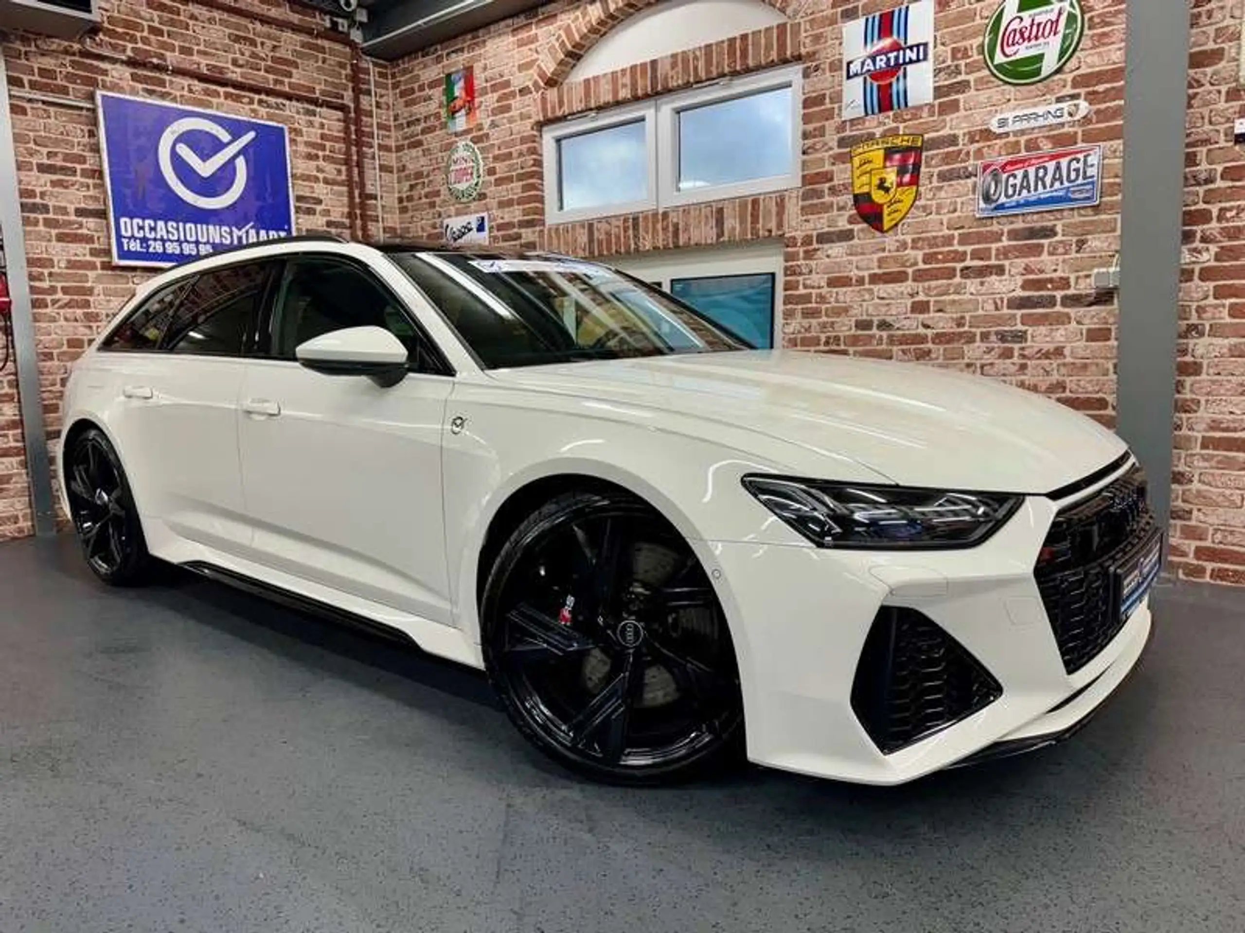 Audi - RS6