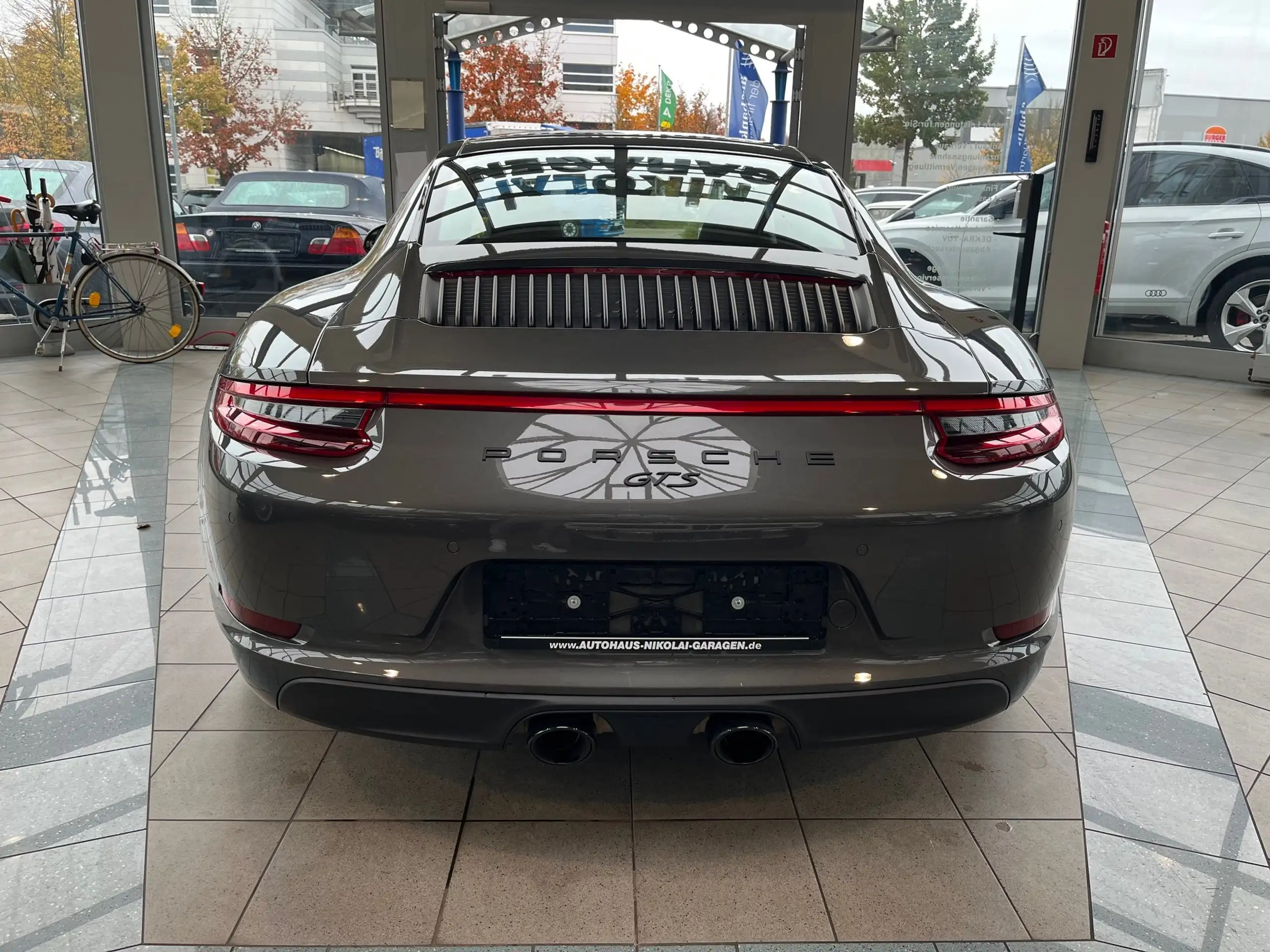 Porsche - 991