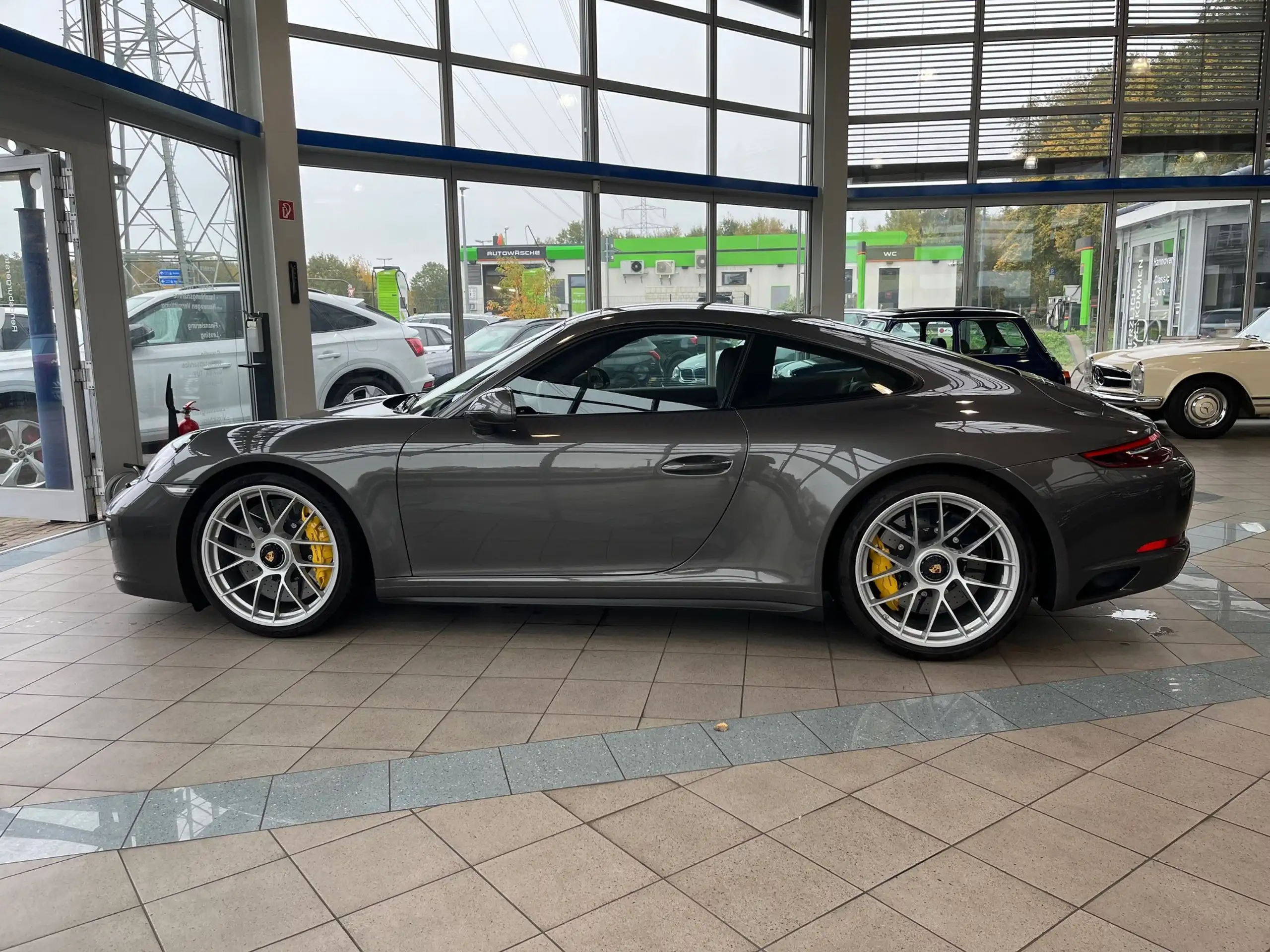 Porsche - 991