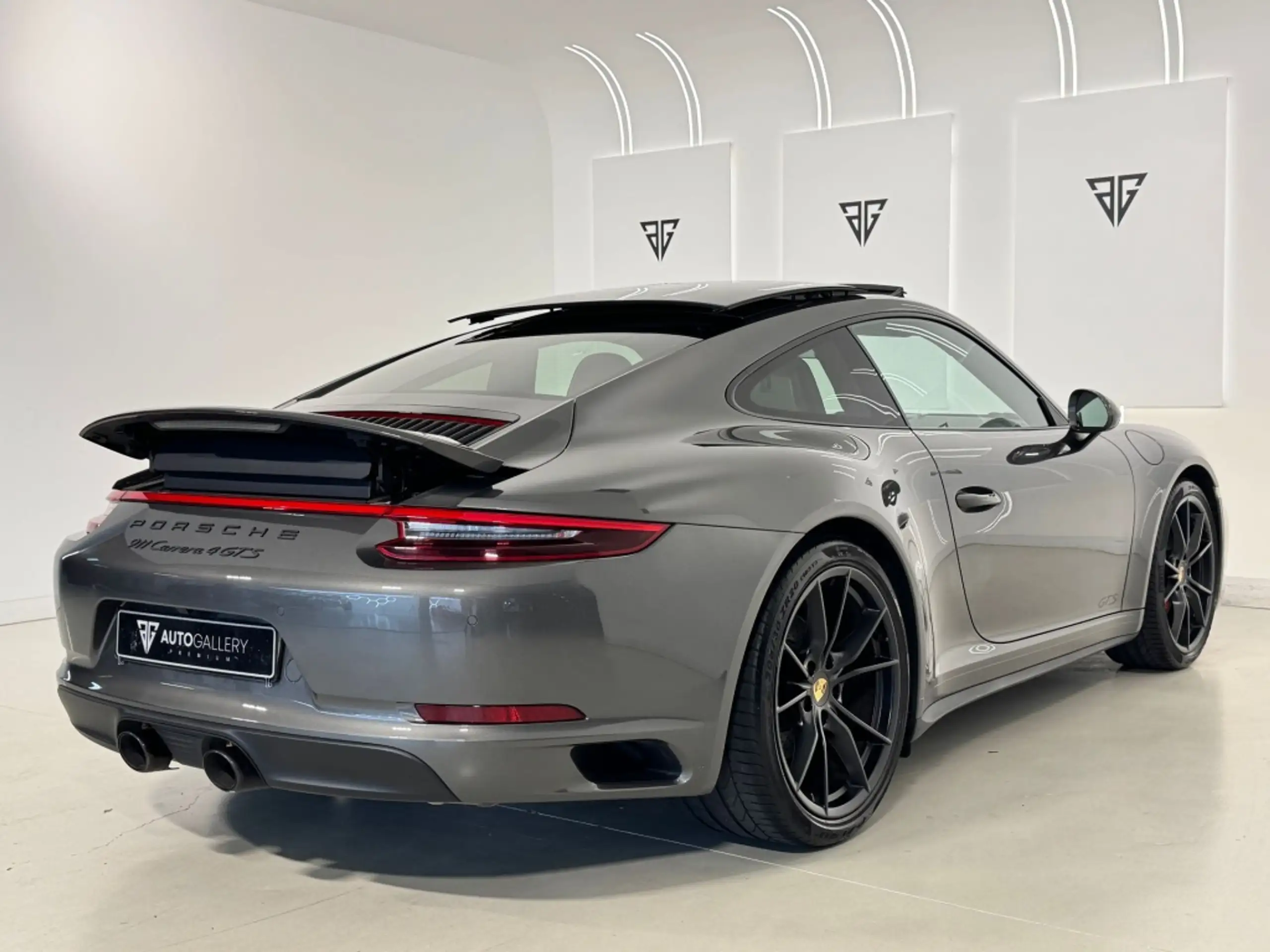 Porsche - 991