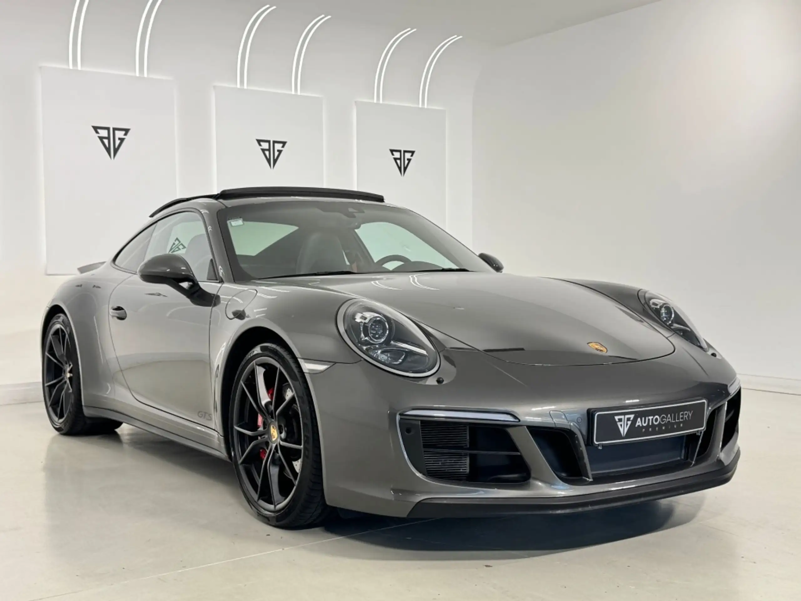 Porsche - 991