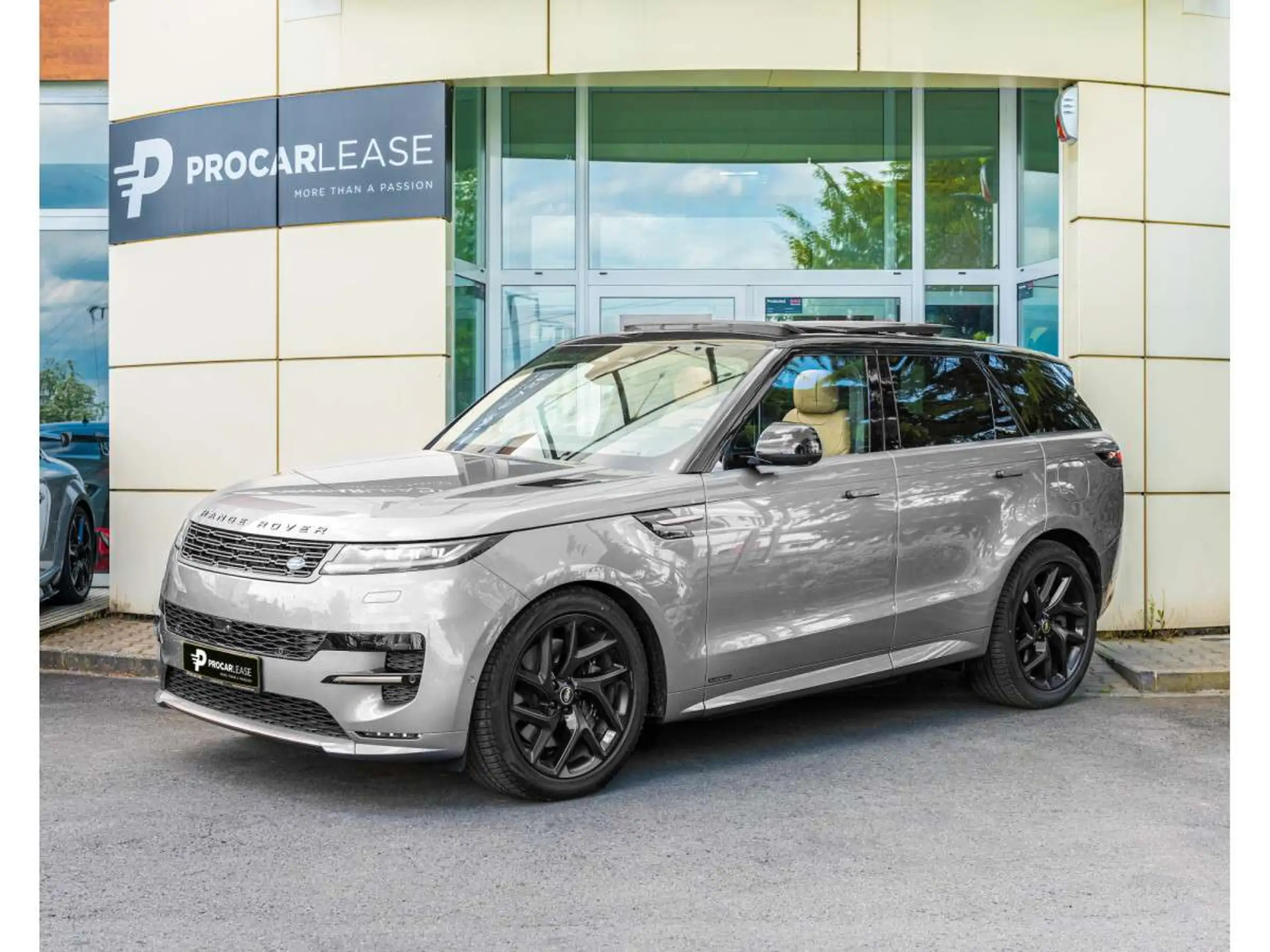 Land Rover - Range Rover Sport