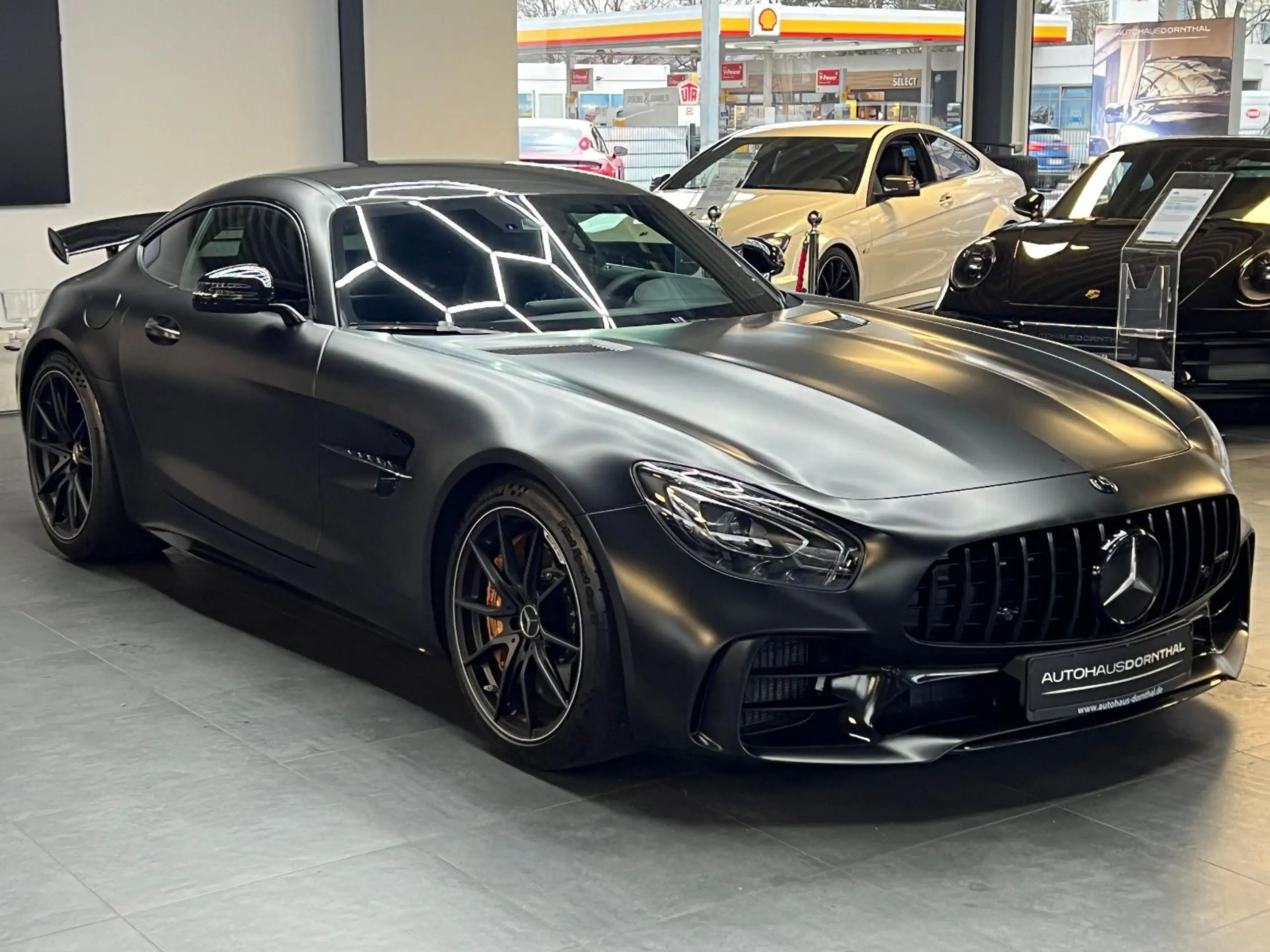 Mercedes-Benz - AMG GT