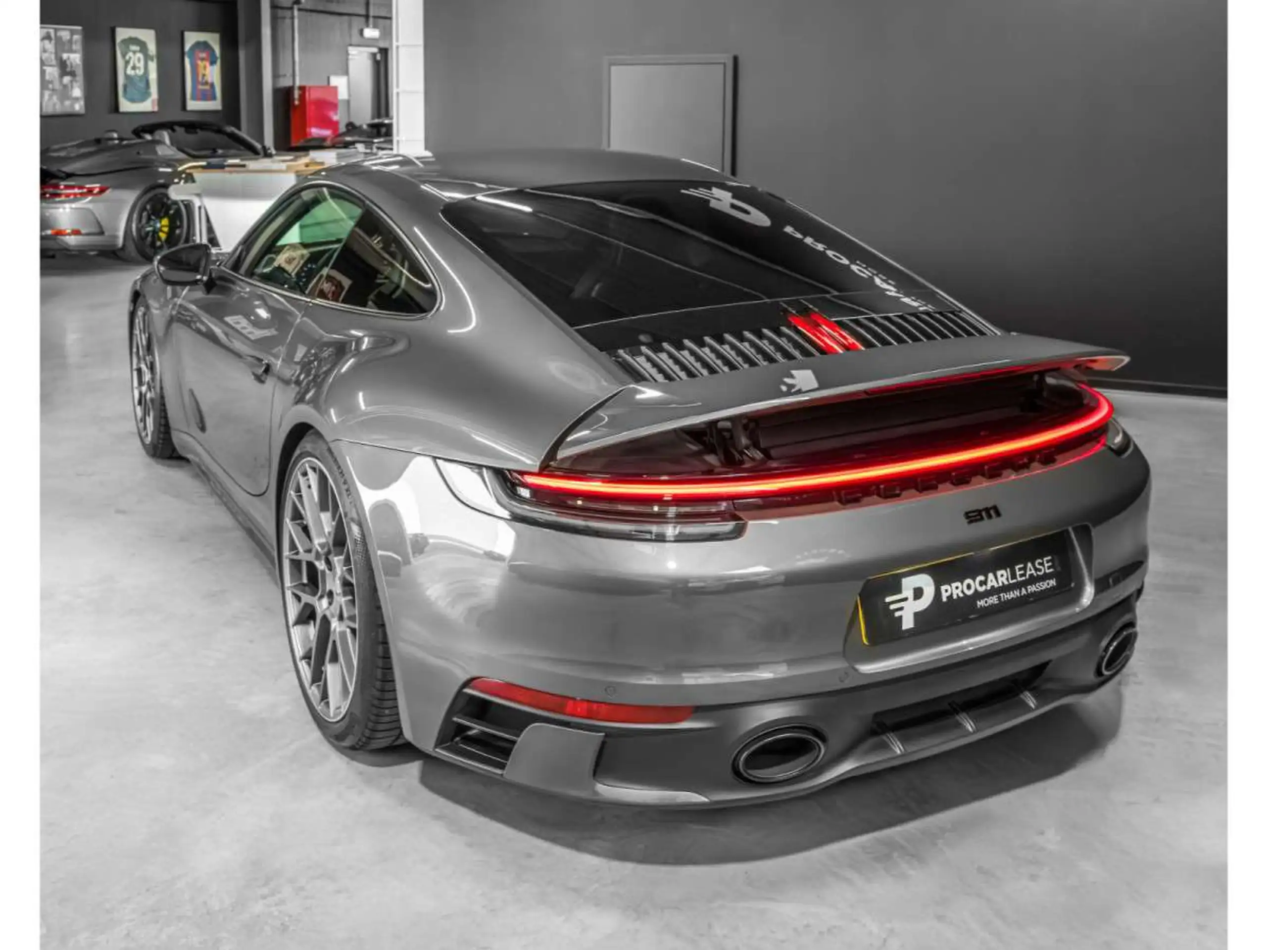 Porsche - 992