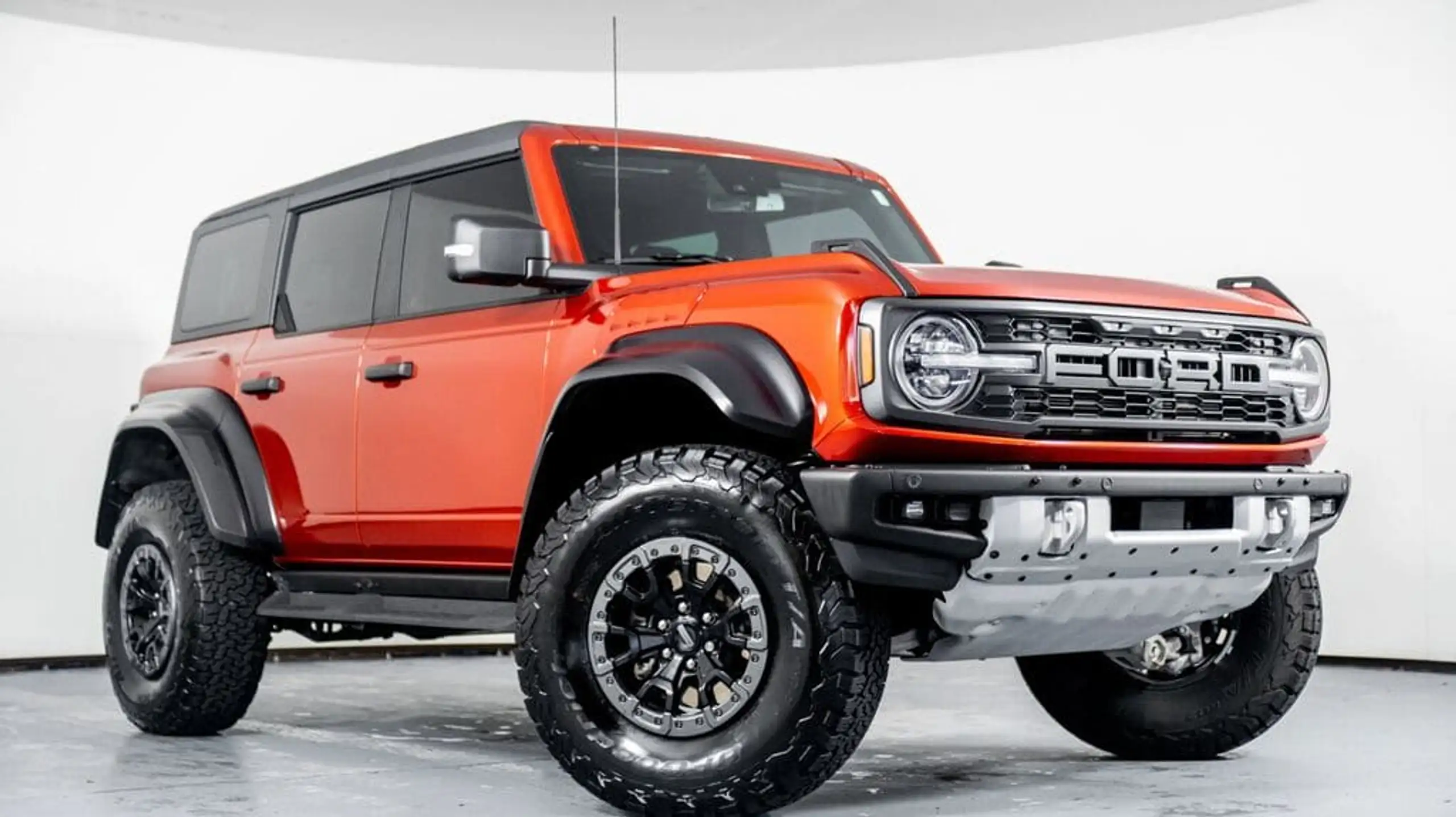 Ford - Bronco