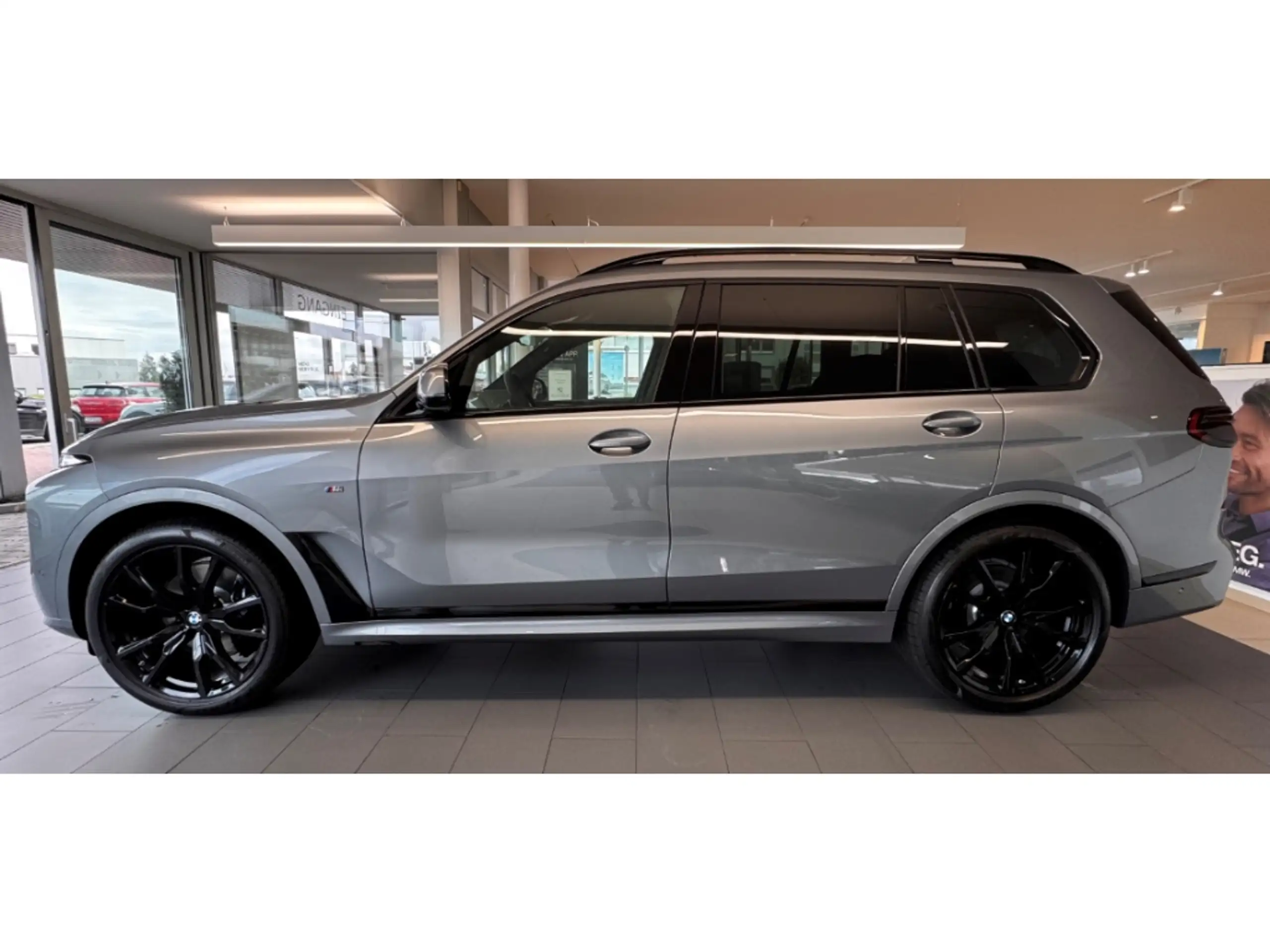 BMW - X7