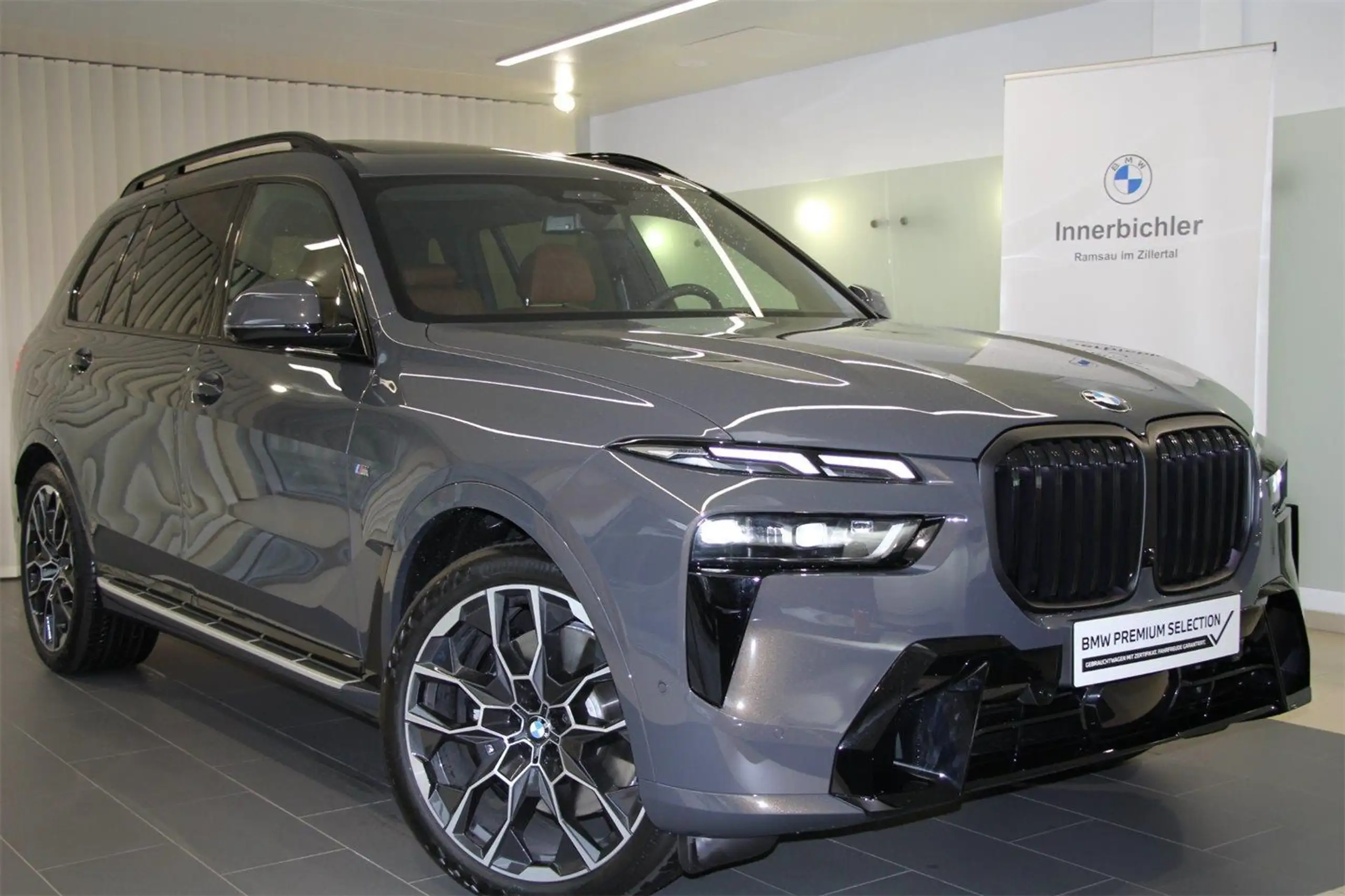 BMW - X7