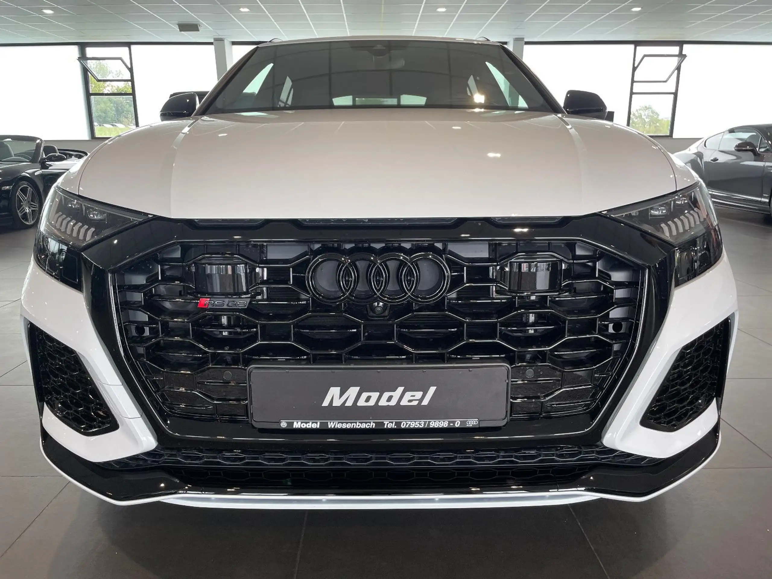 Audi - RS Q8