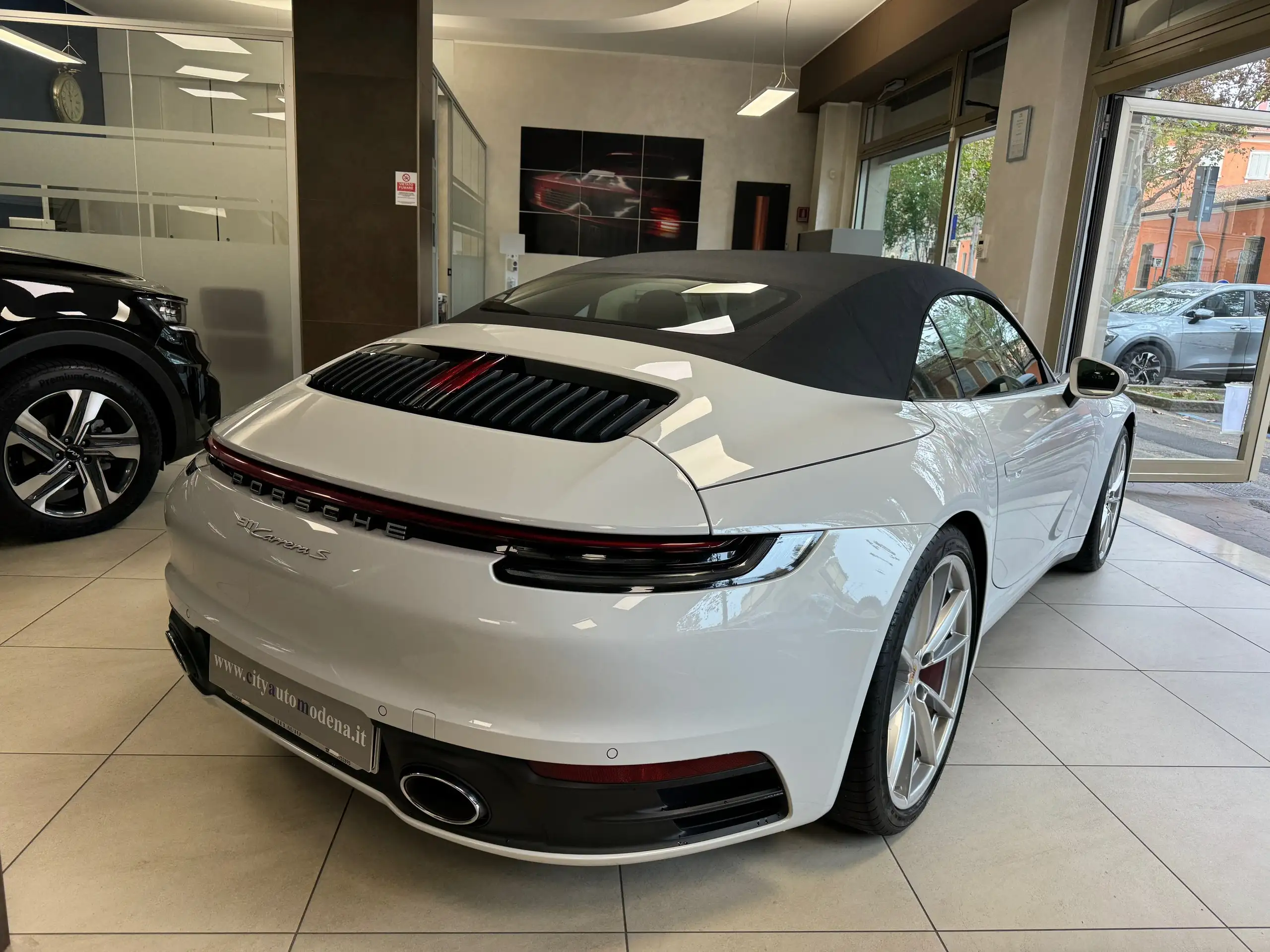 Porsche - 992