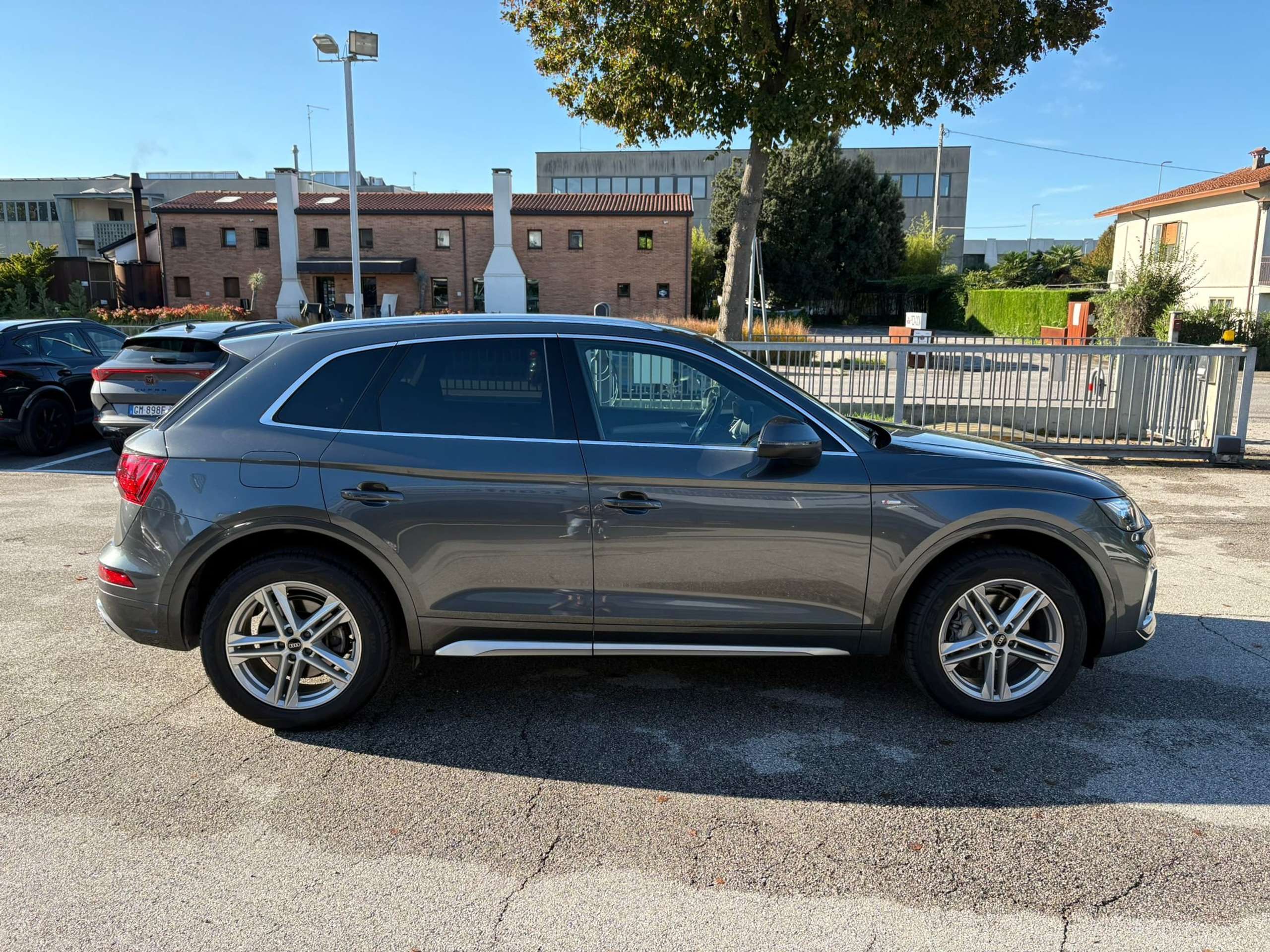 Audi - Q5