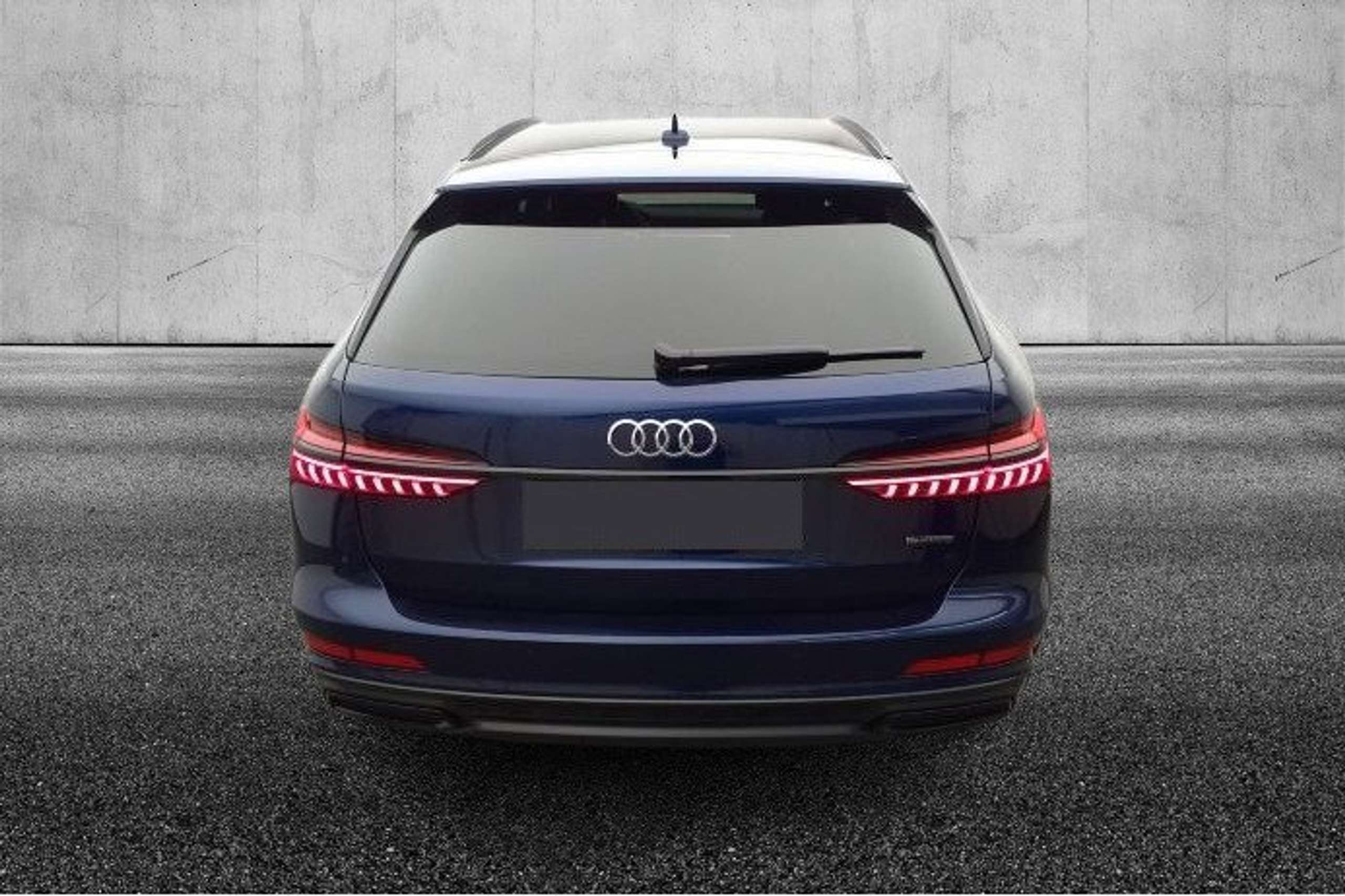 Audi - A6