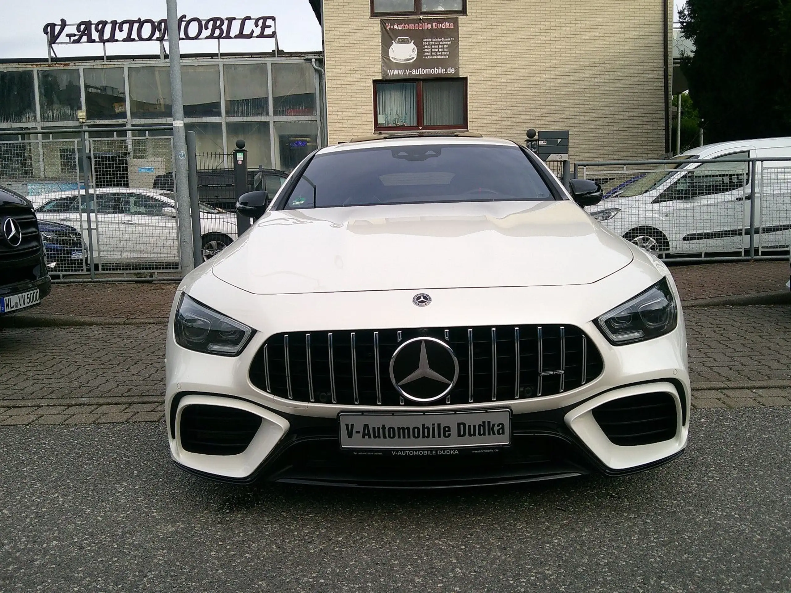 Mercedes-Benz - AMG GT