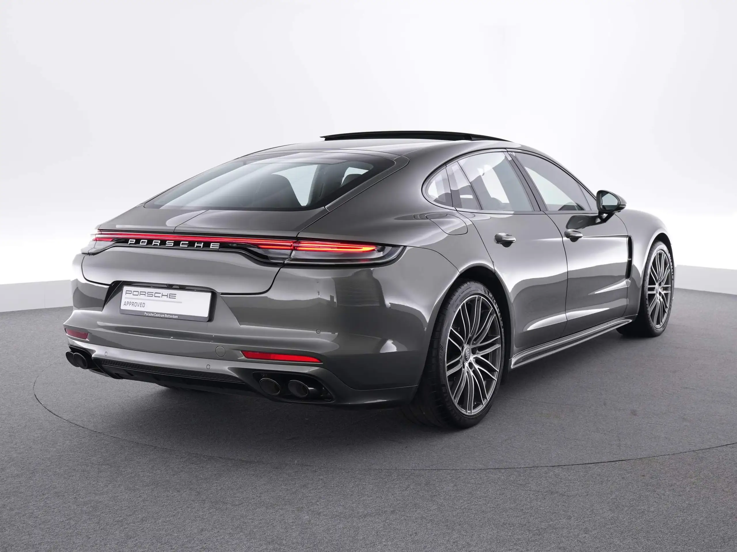 Porsche - Panamera