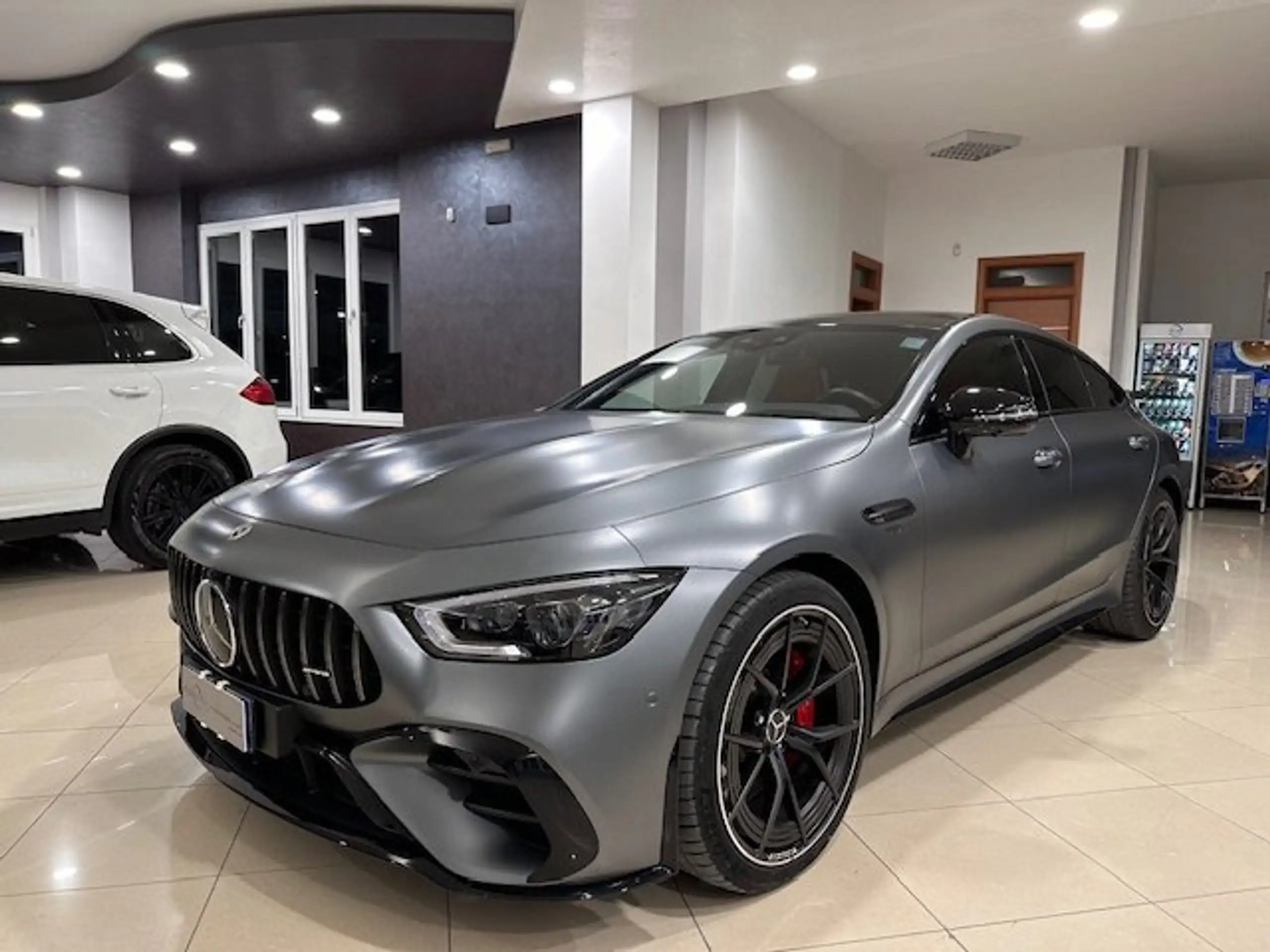 Mercedes-Benz - AMG GT