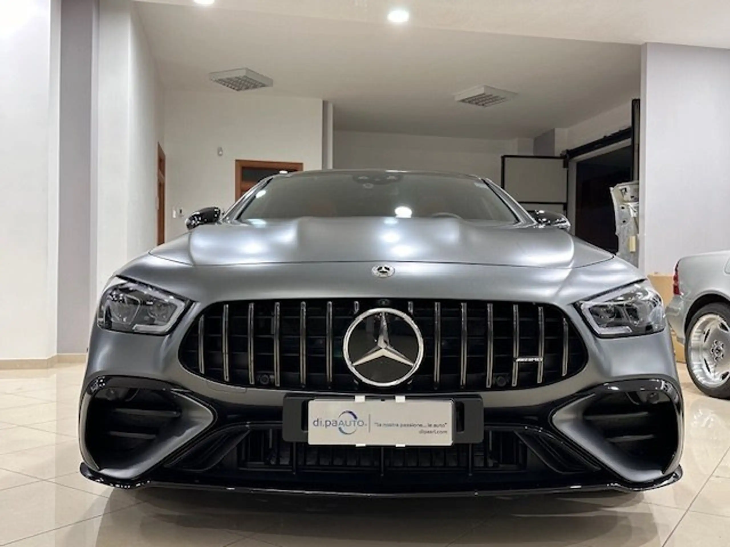 Mercedes-Benz - AMG GT