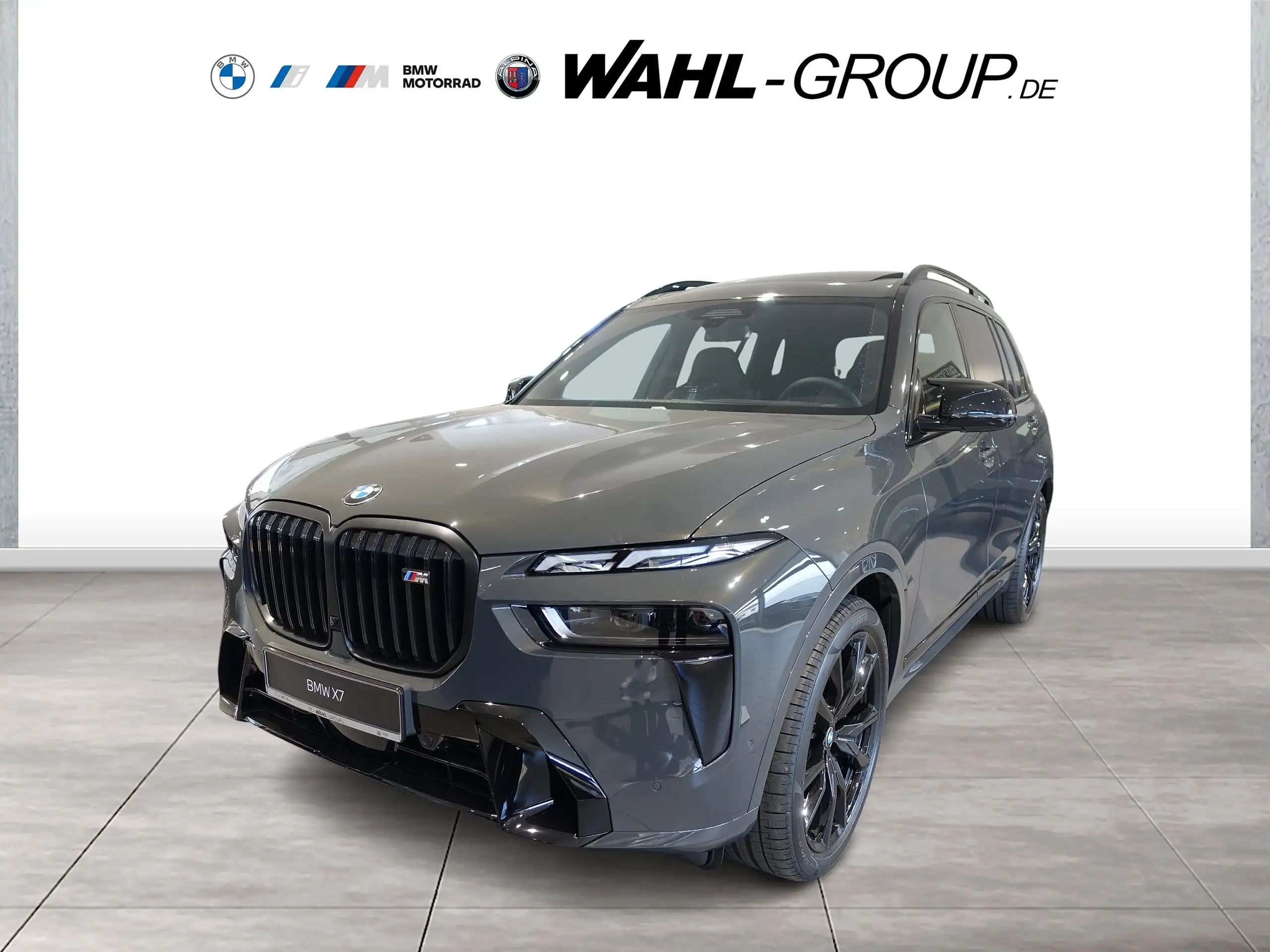 BMW - X7 M