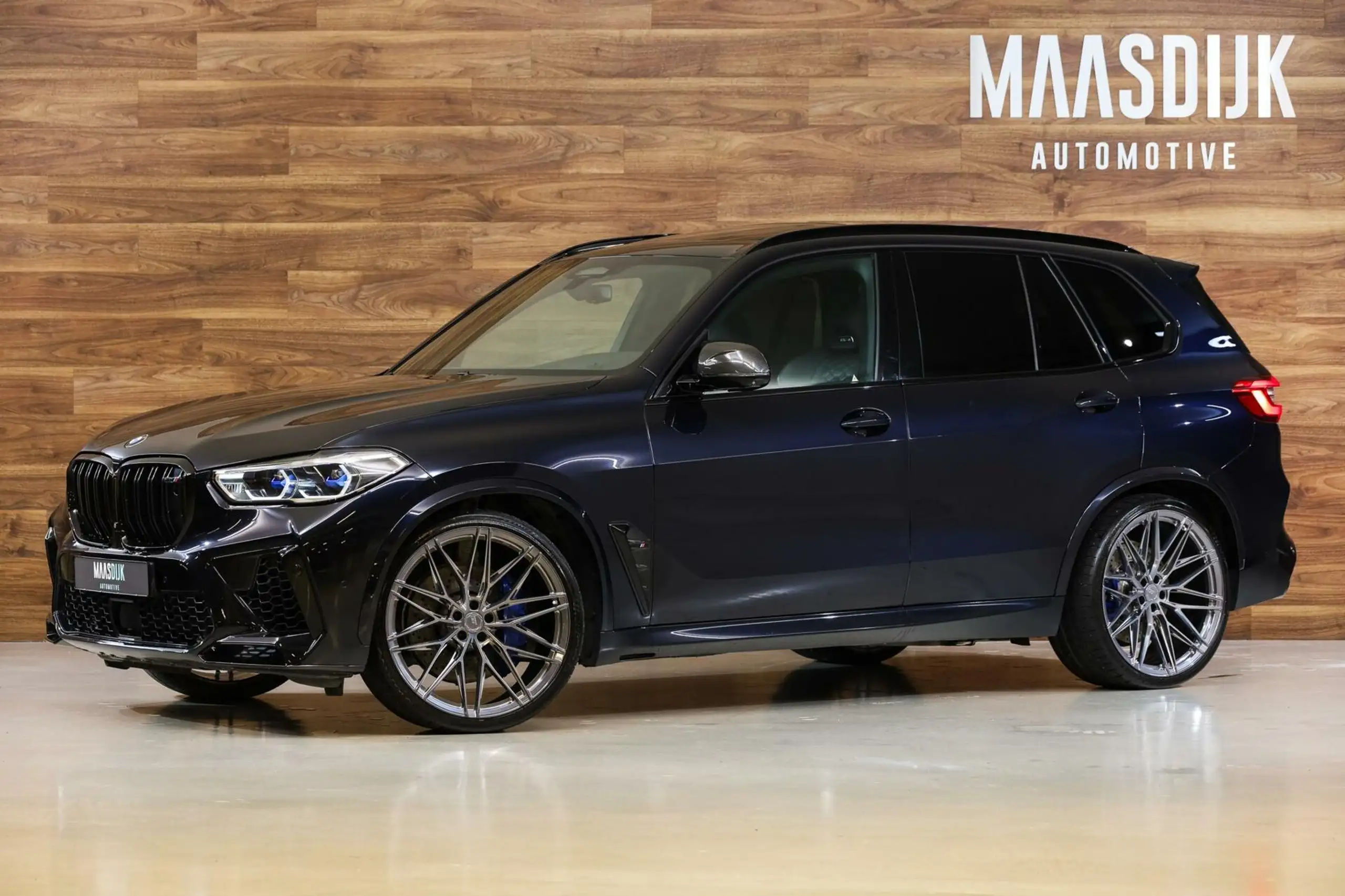 BMW - X5 M