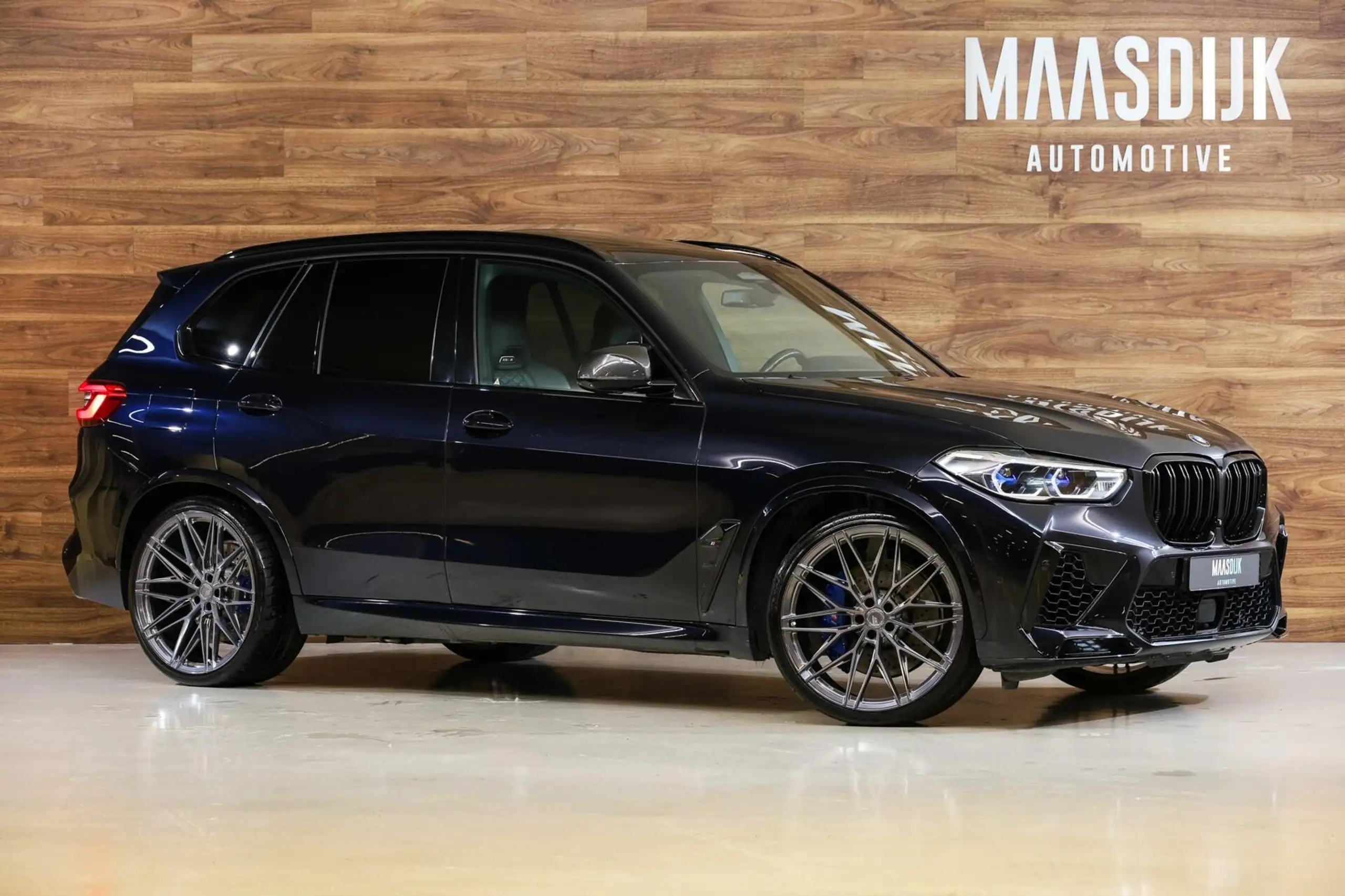 BMW - X5 M