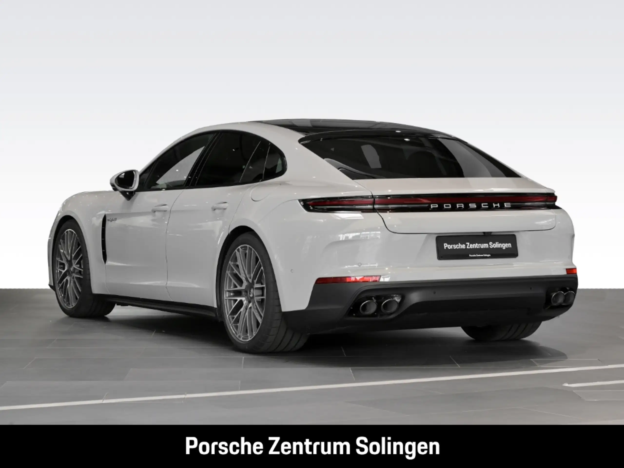 Porsche - Panamera