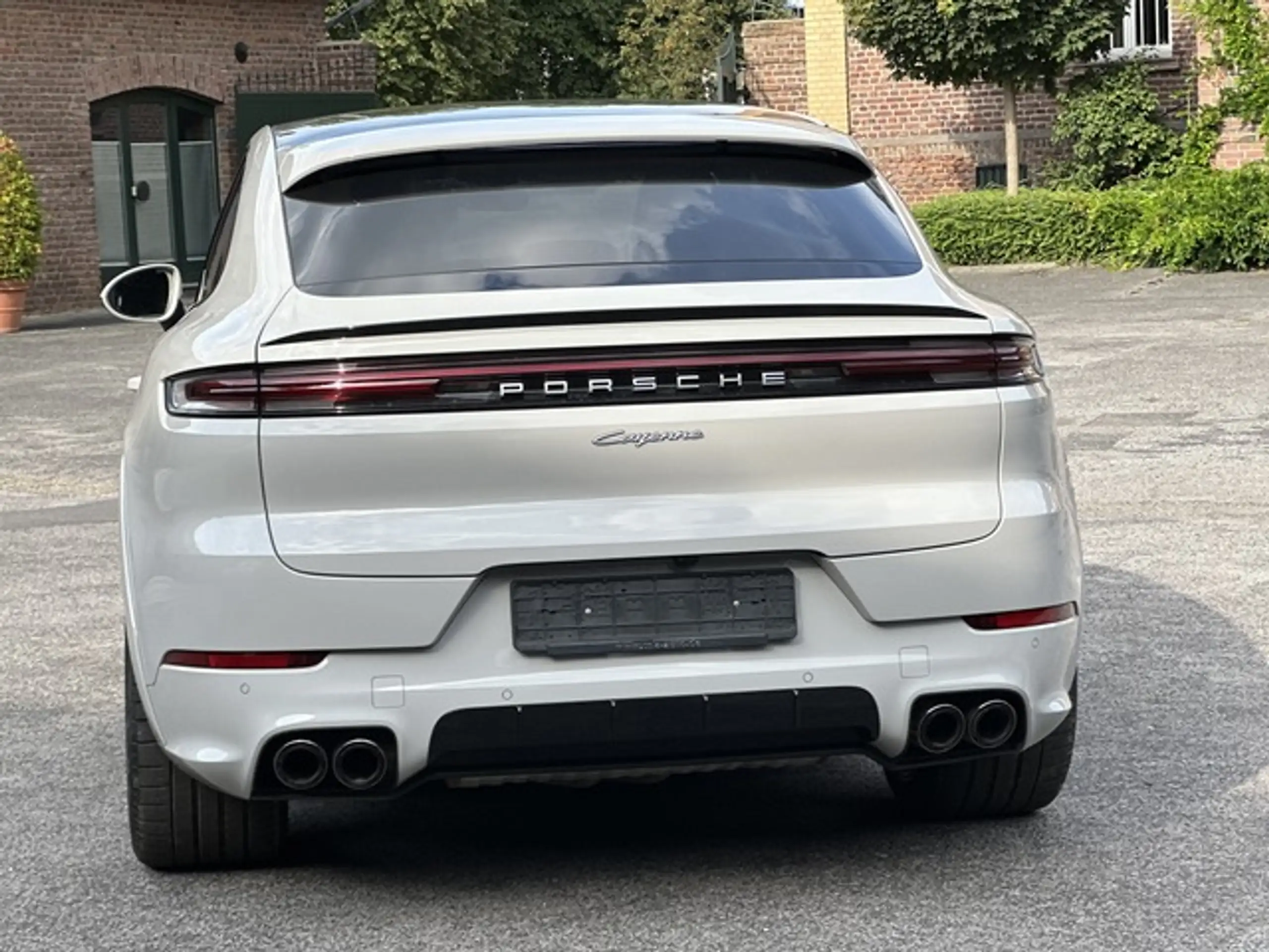 Porsche - Cayenne