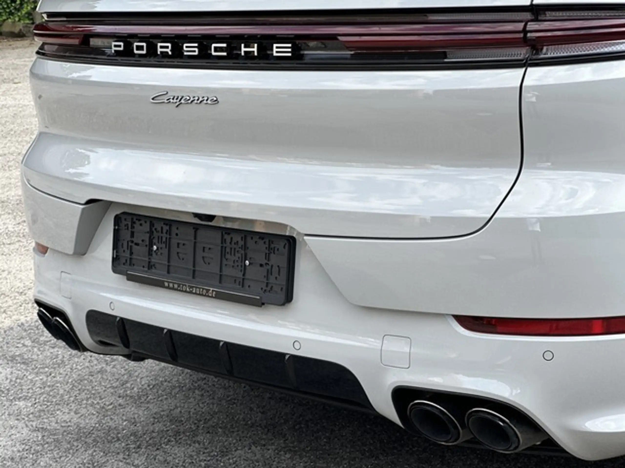 Porsche - Cayenne