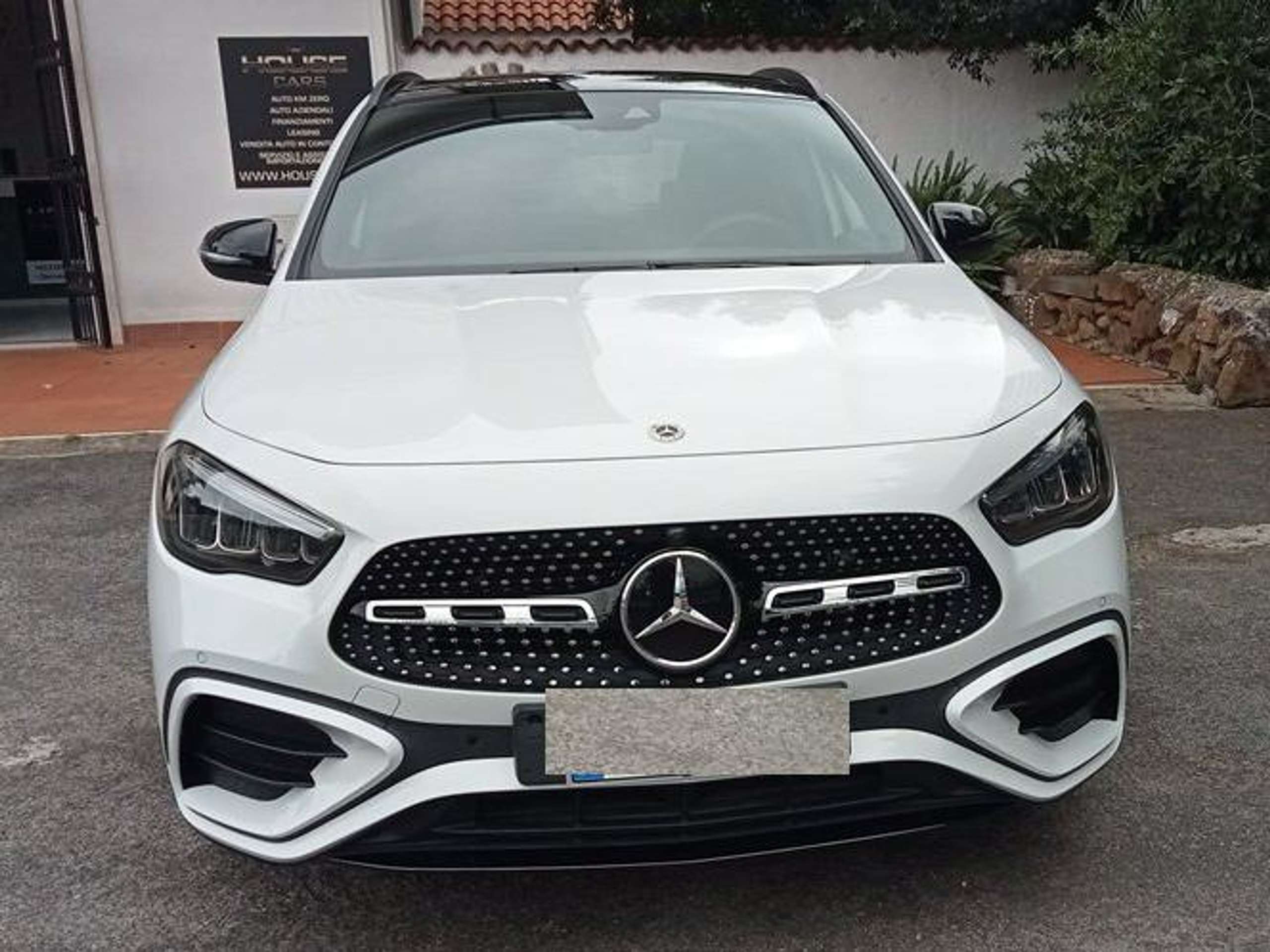 Mercedes-Benz - GLA 200