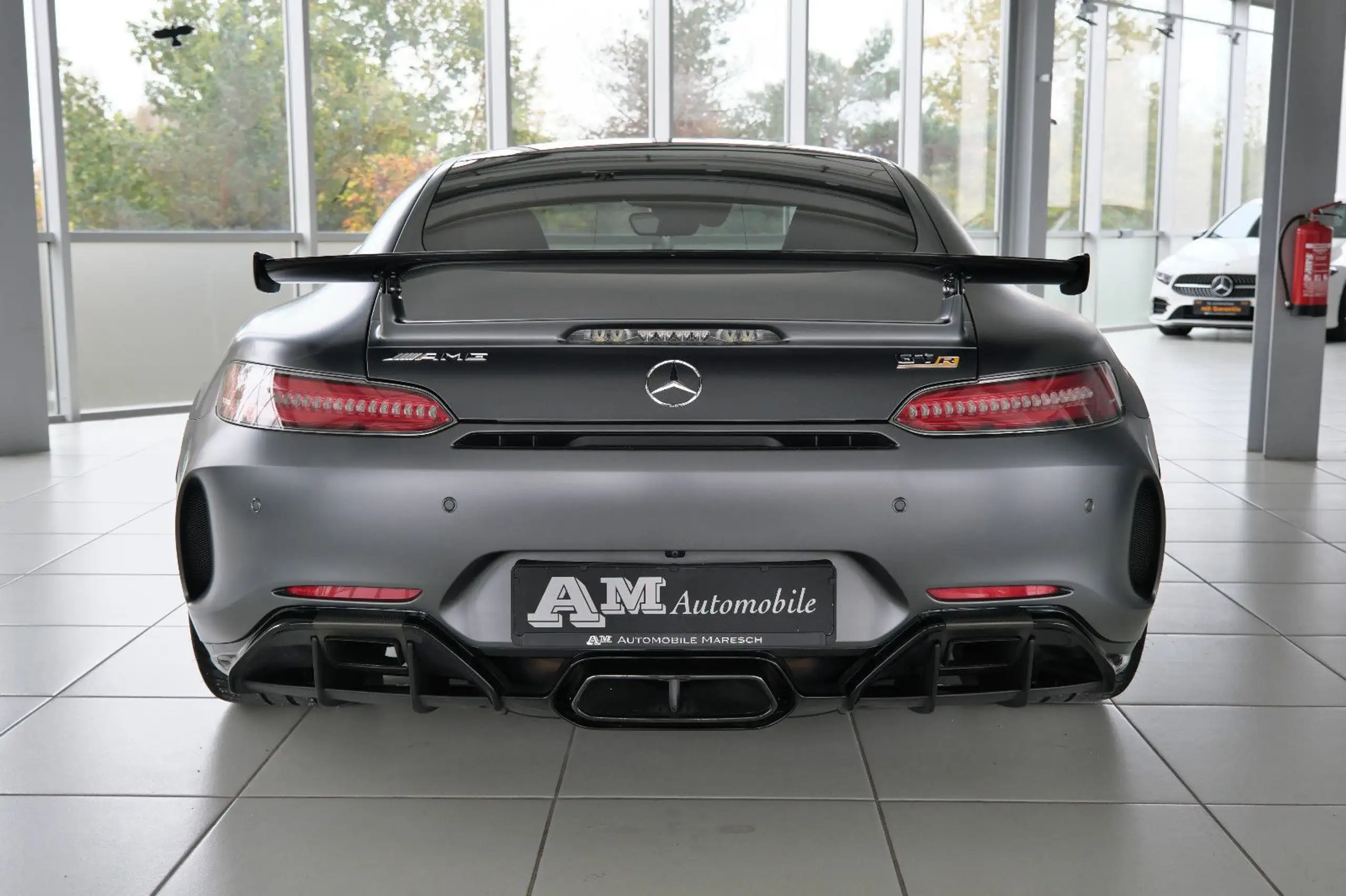 Mercedes-Benz - AMG GT