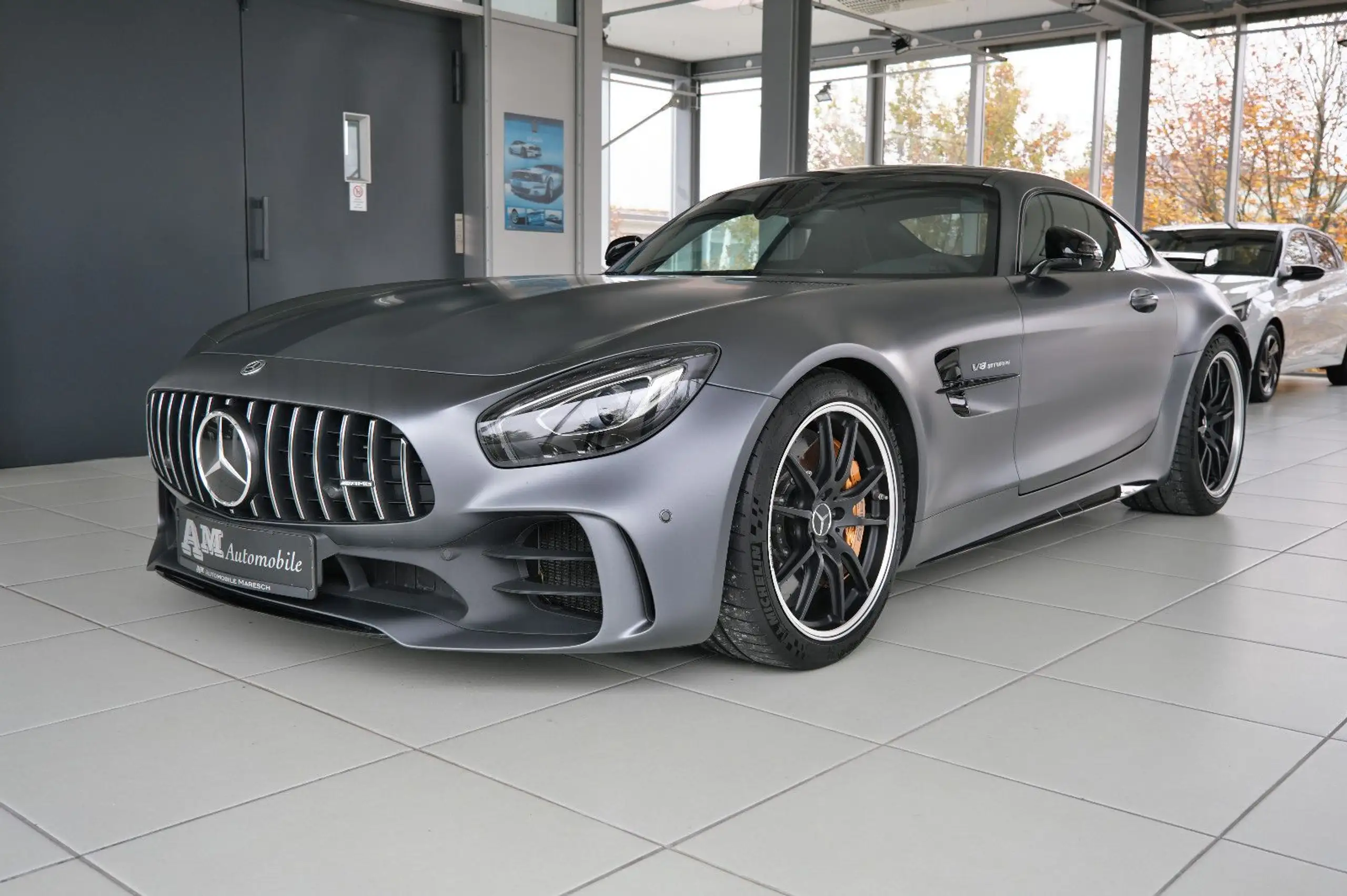 Mercedes-Benz - AMG GT