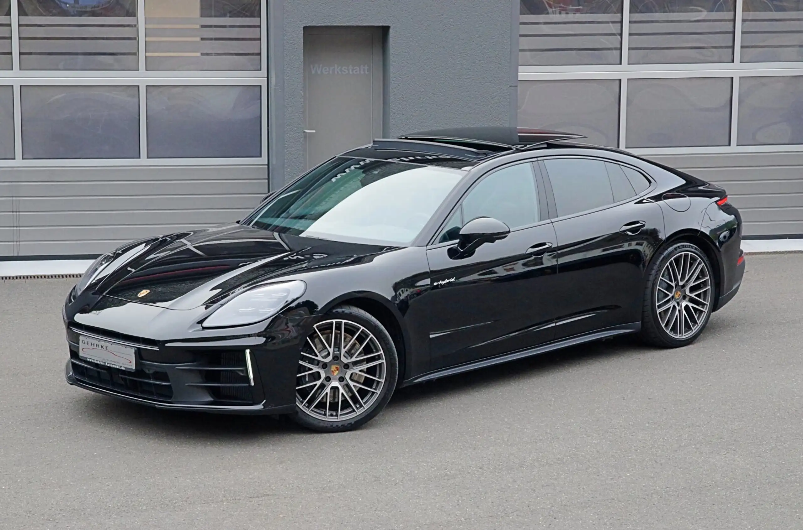 Porsche - Panamera