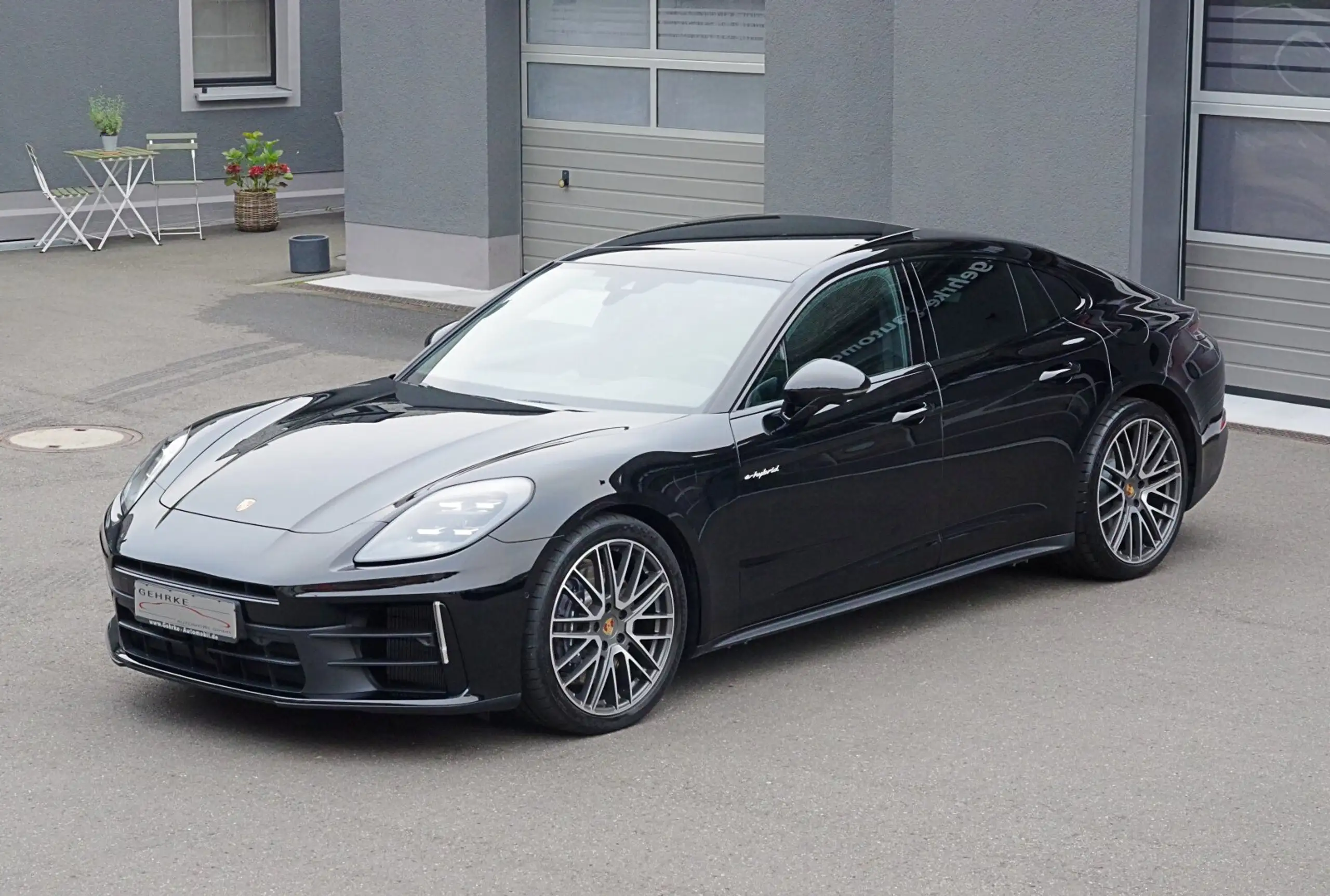 Porsche - Panamera