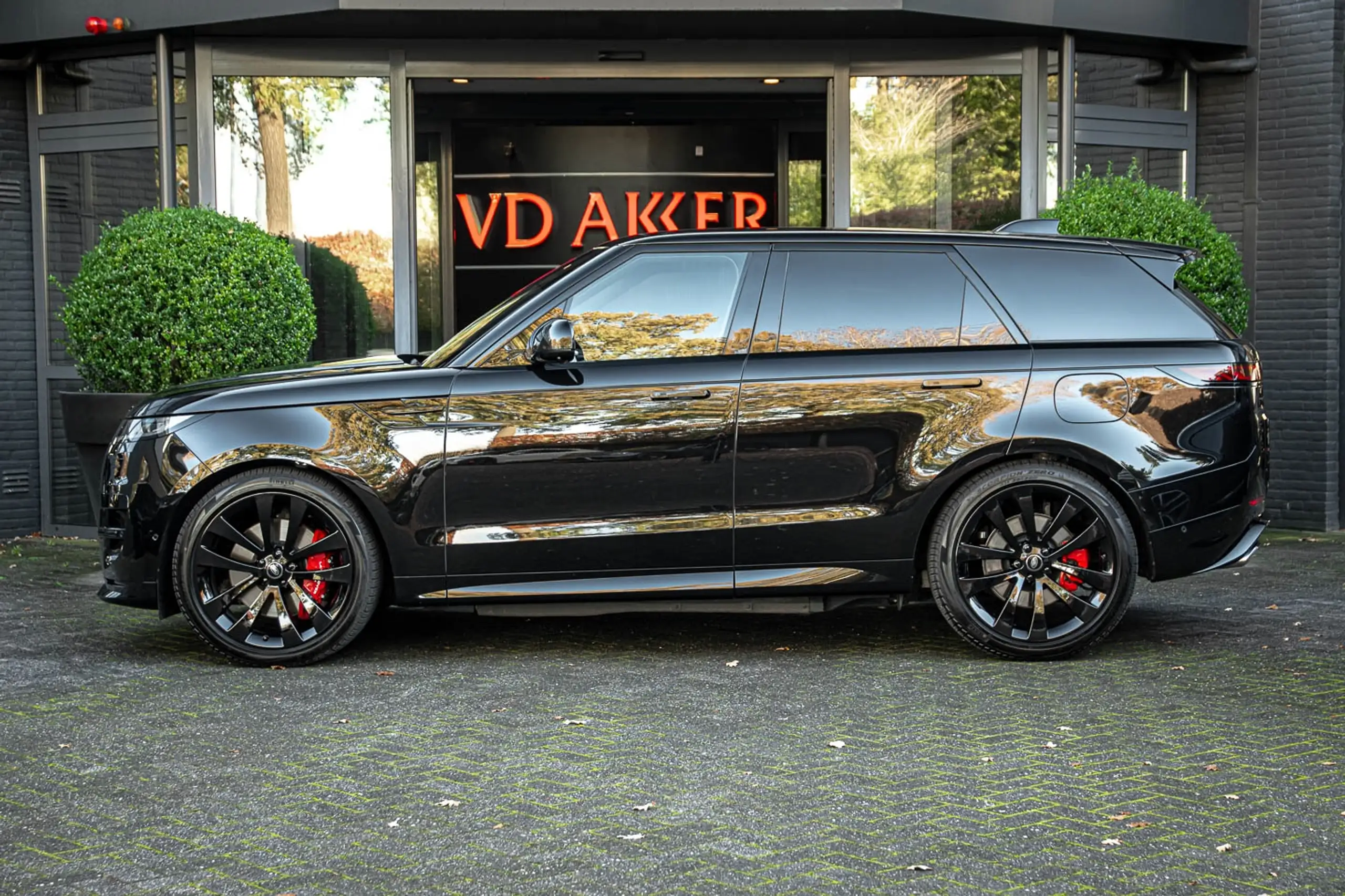 Land Rover - Range Rover Sport