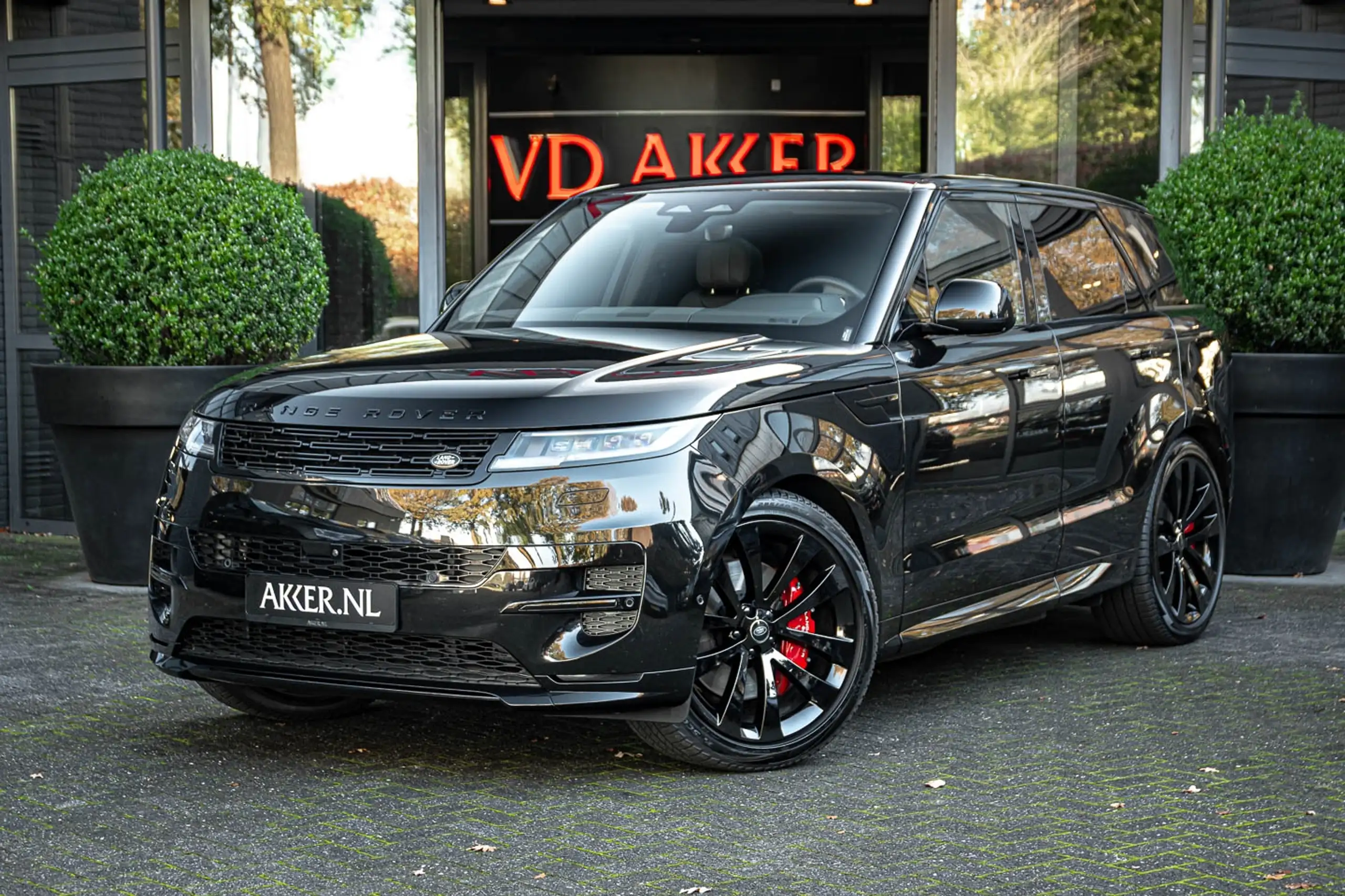 Land Rover - Range Rover Sport