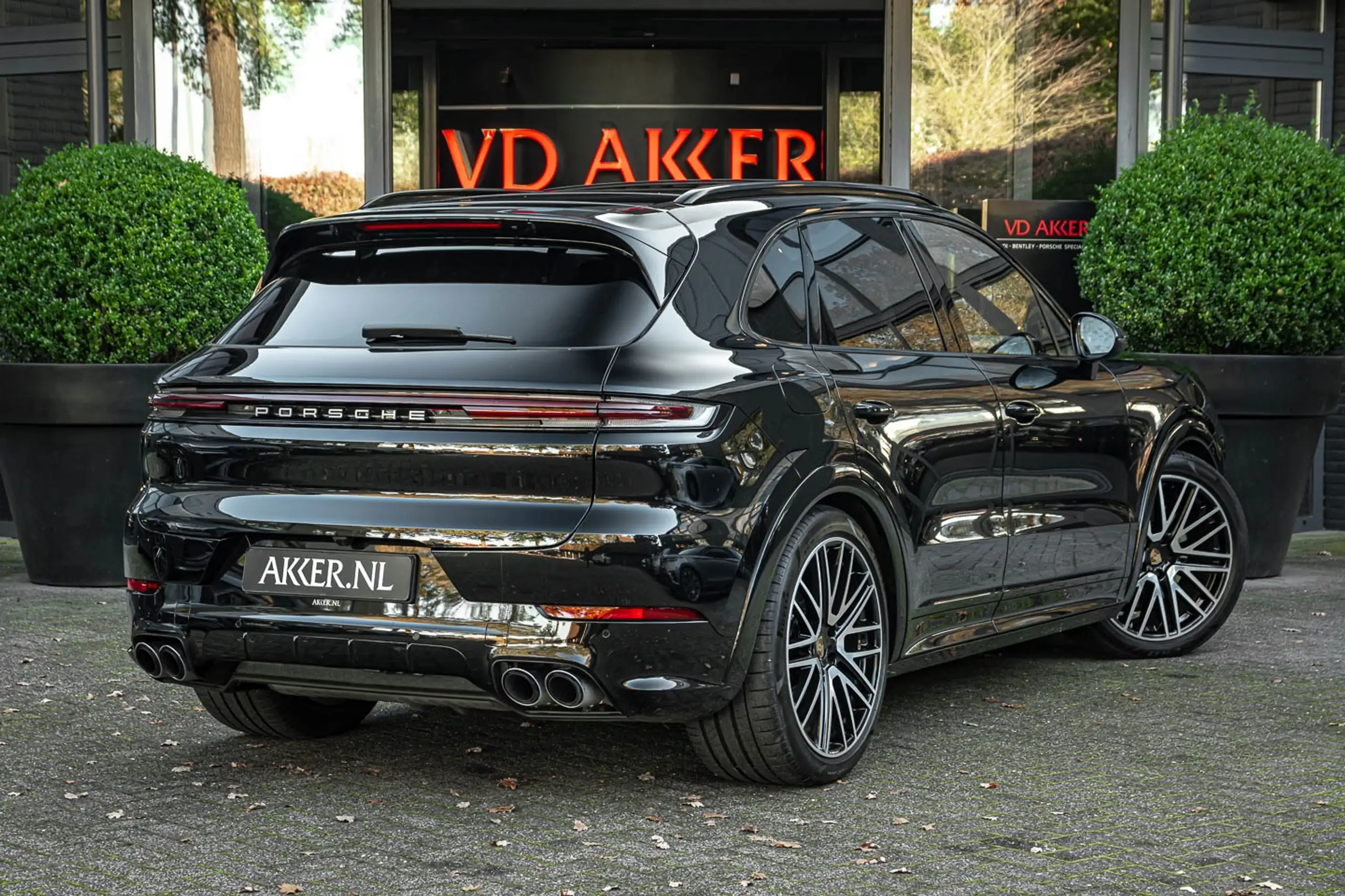 Porsche - Cayenne